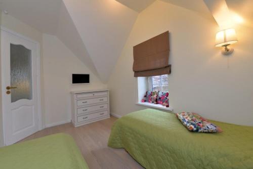 Two-Bedroom Apartment - Photo 7