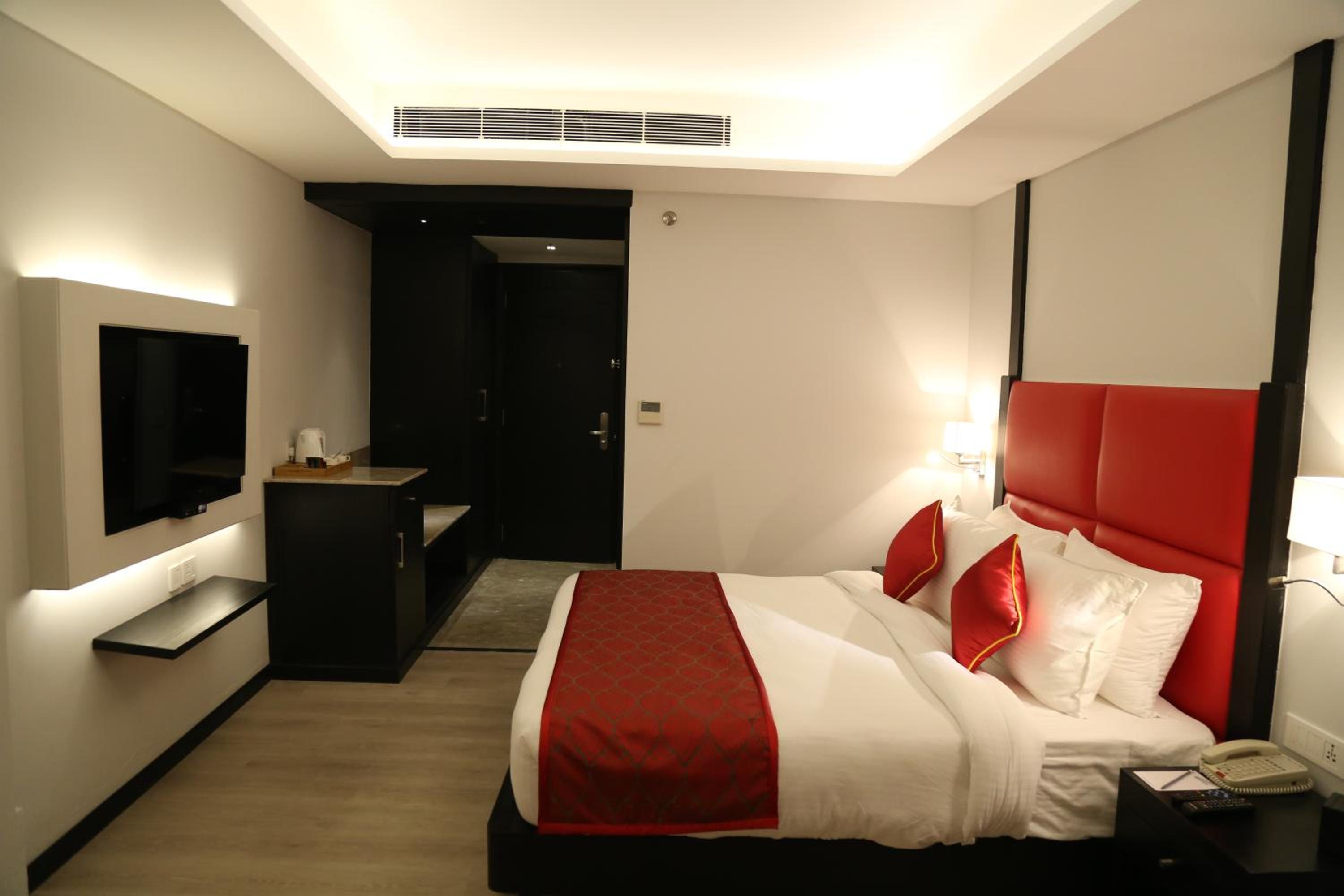 Queen Room - Non-Smoking