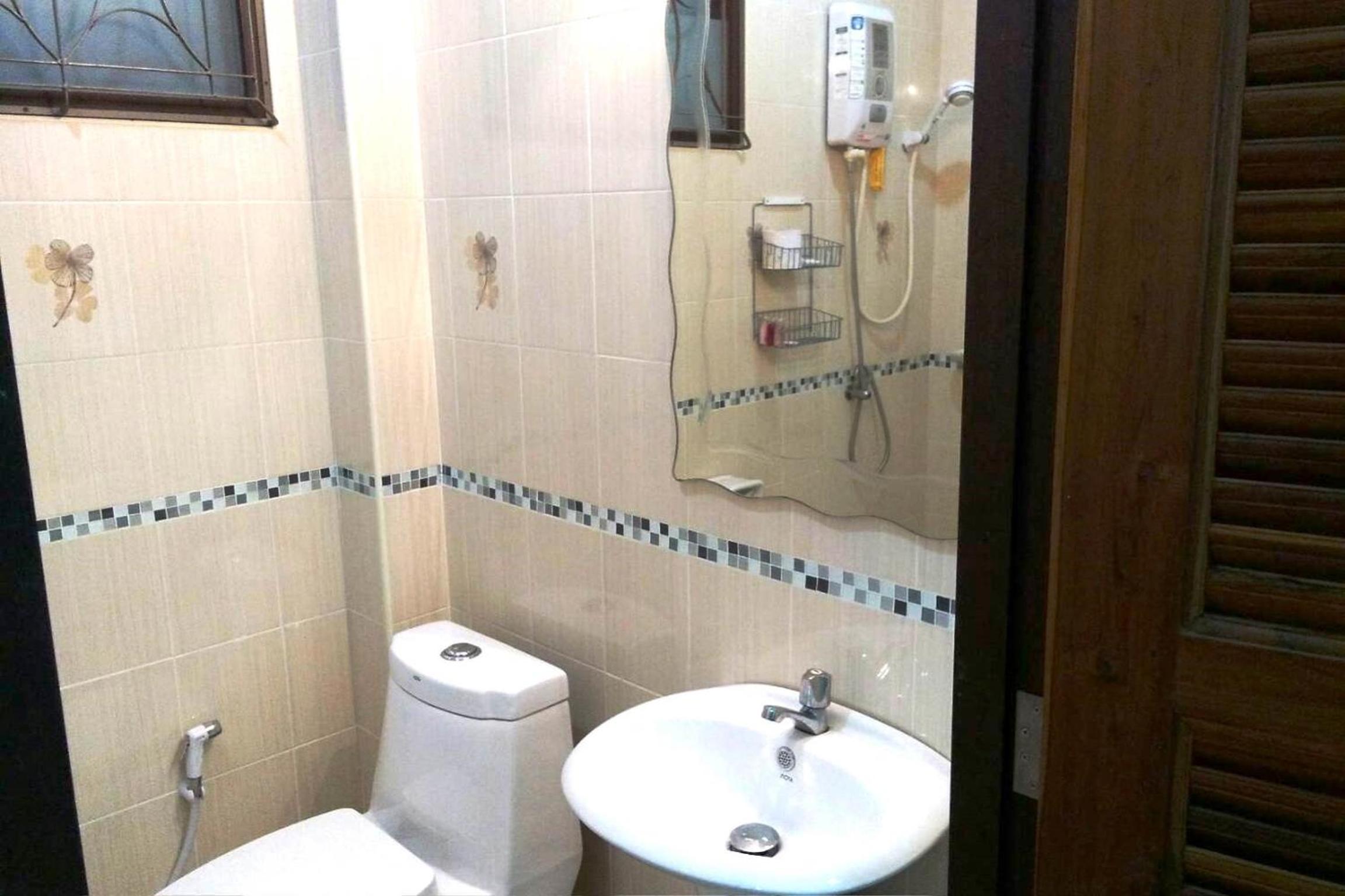 One-Bedroom House photo 2