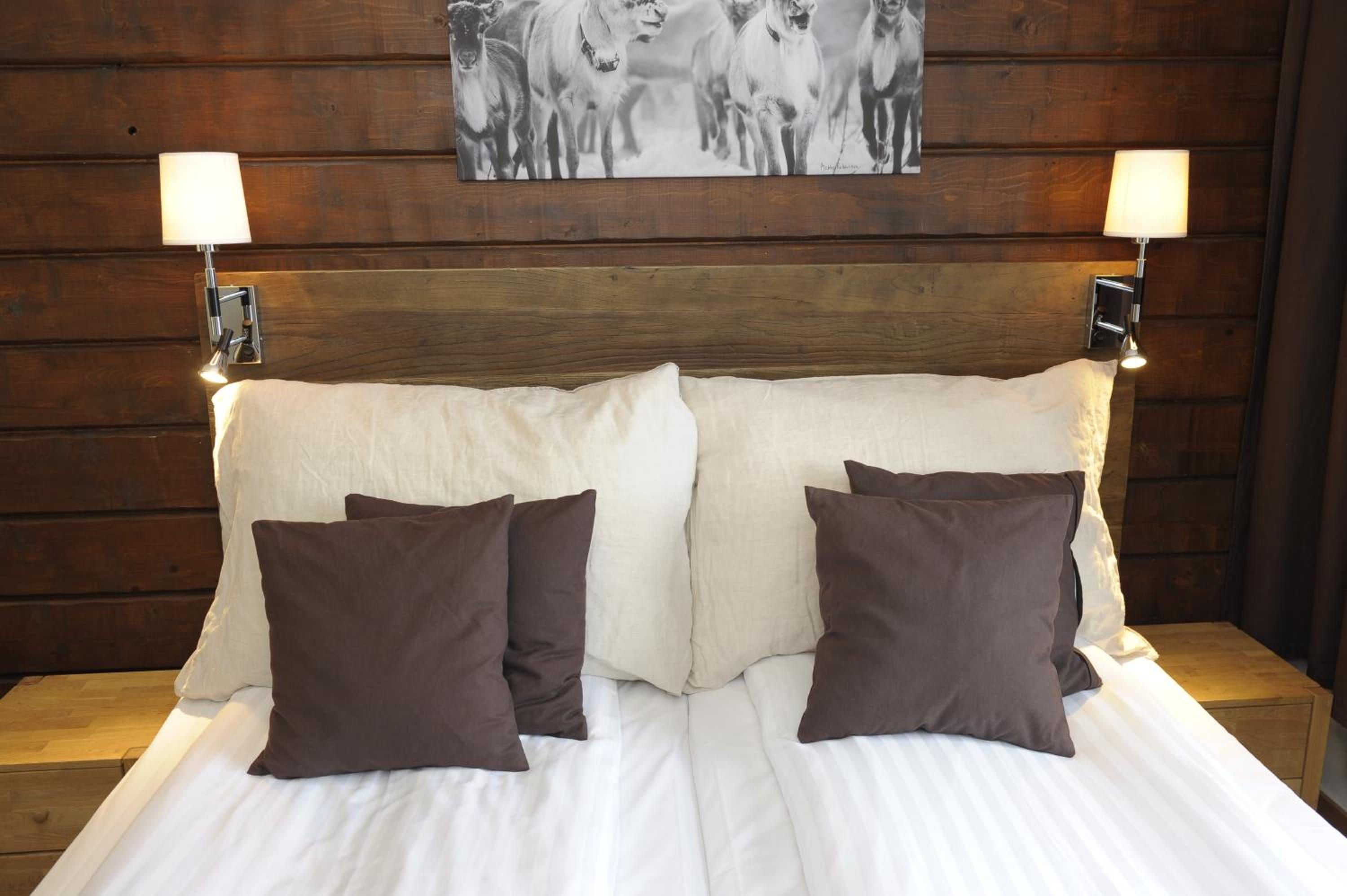 Twin Room - Photo 4