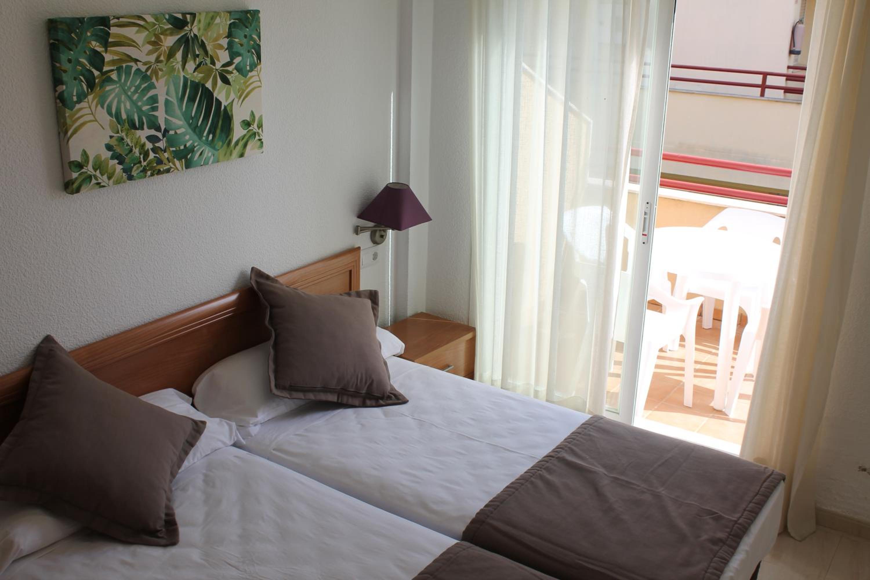Two-Bedroom Apartment (4 Adults) photo 2