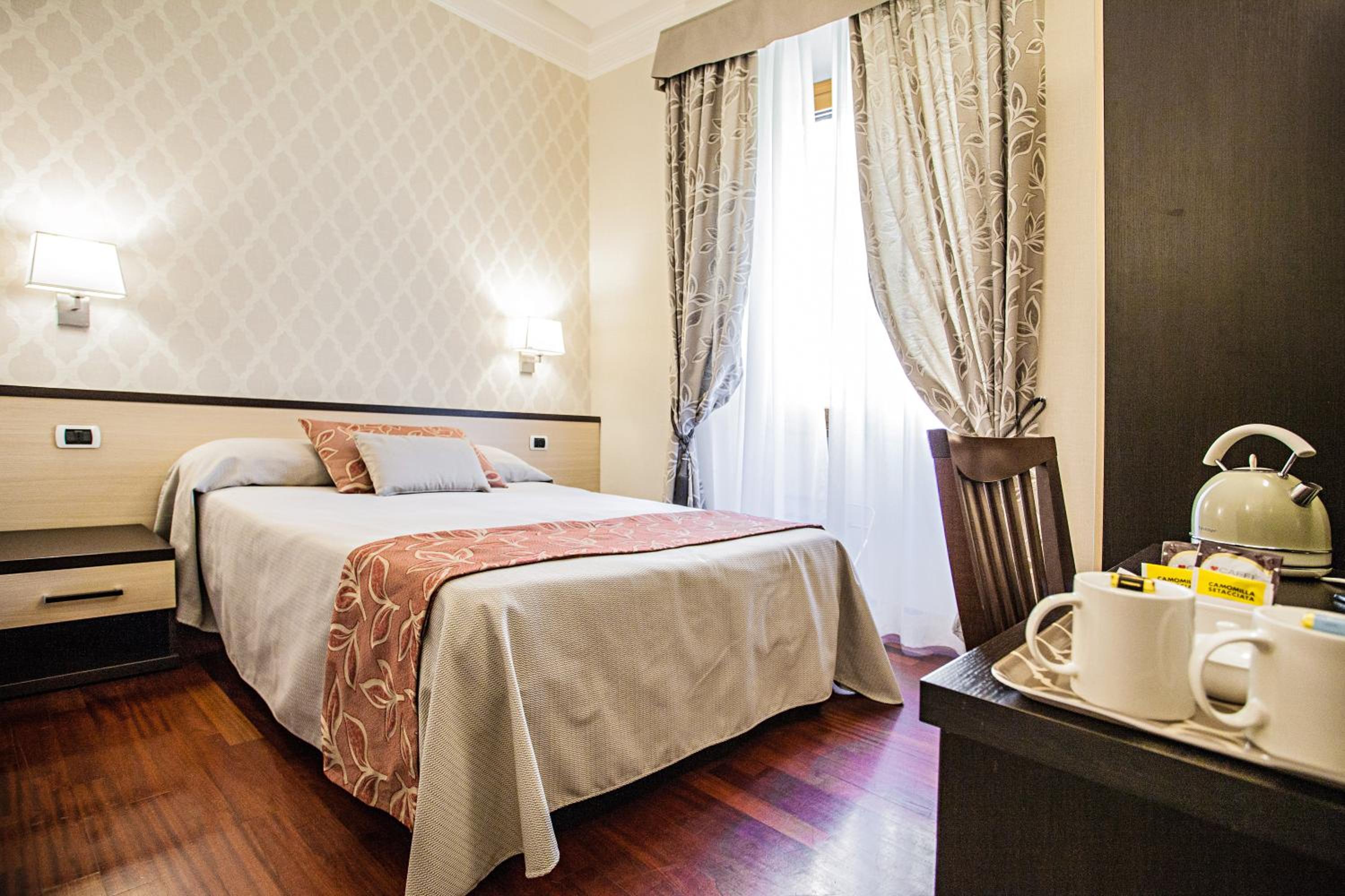 Double Room photo 2