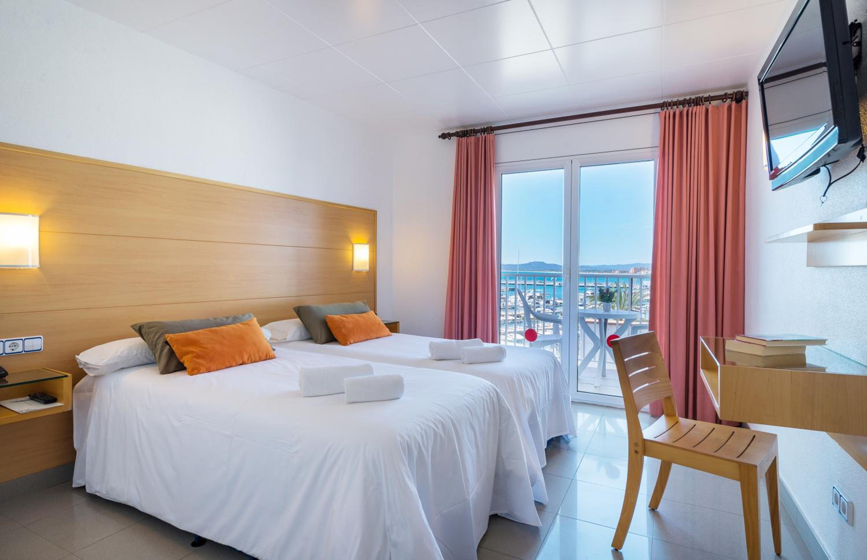 Habitación Doble o con Dos Camas con Vista al Mar