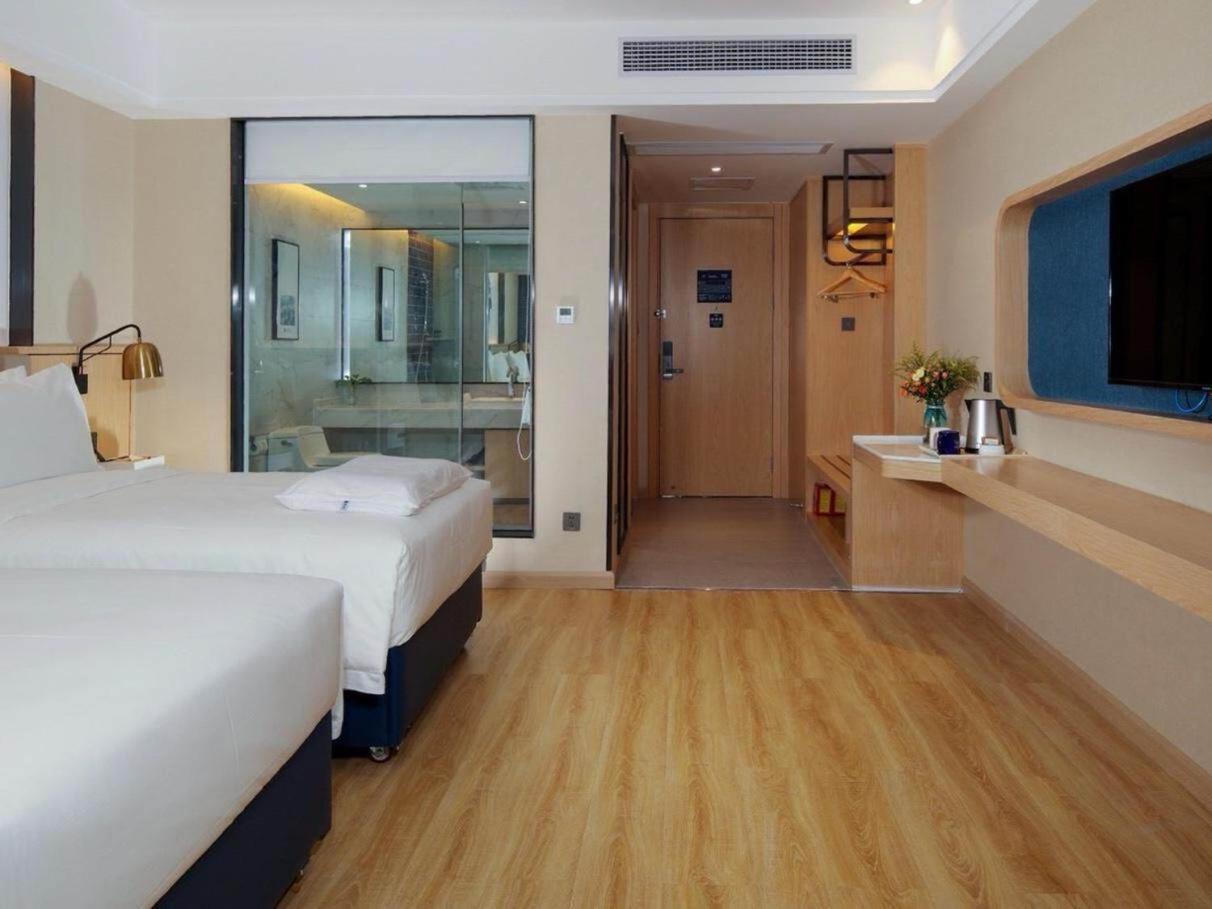 Light Twin Room without Window