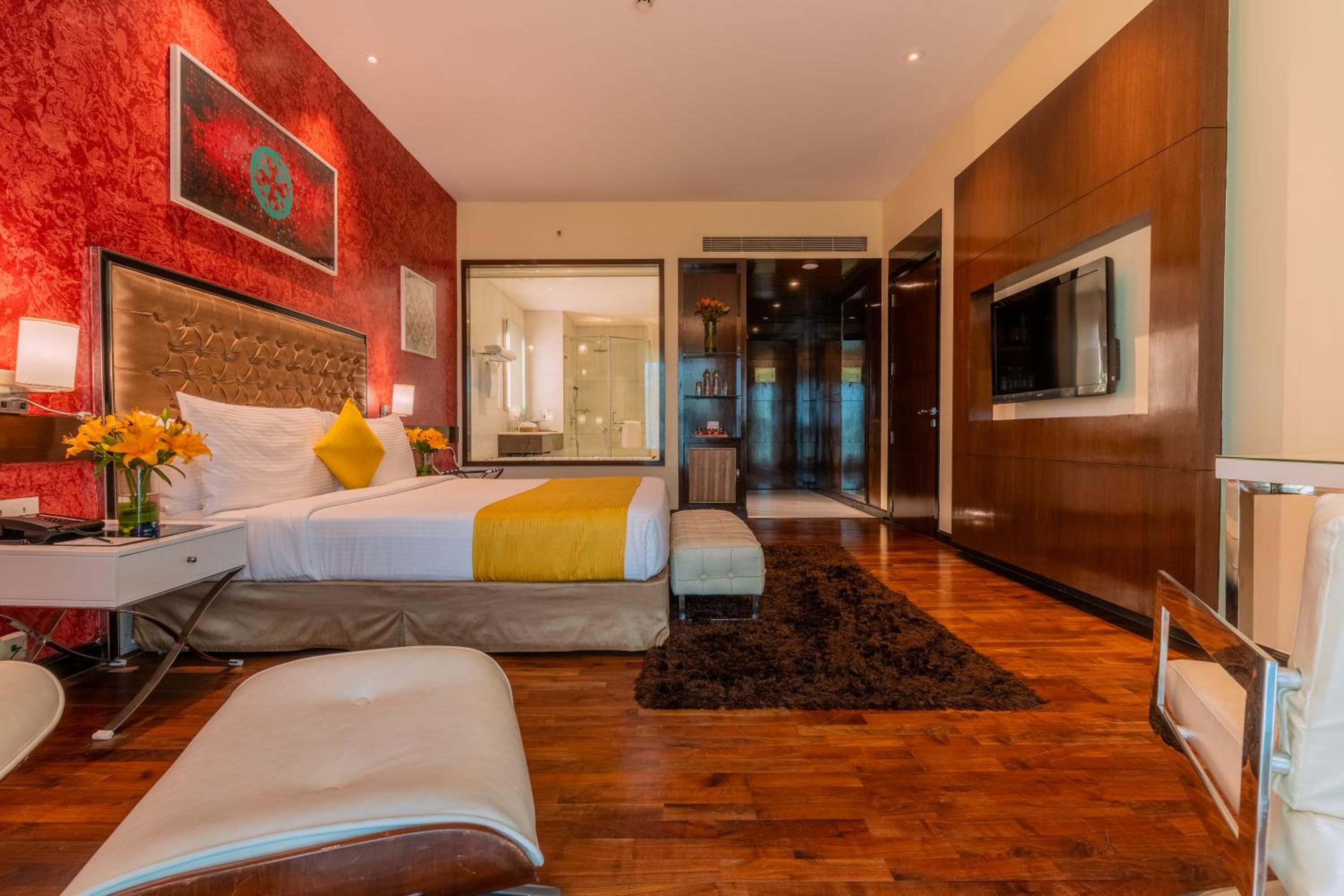 King Room with Balcony