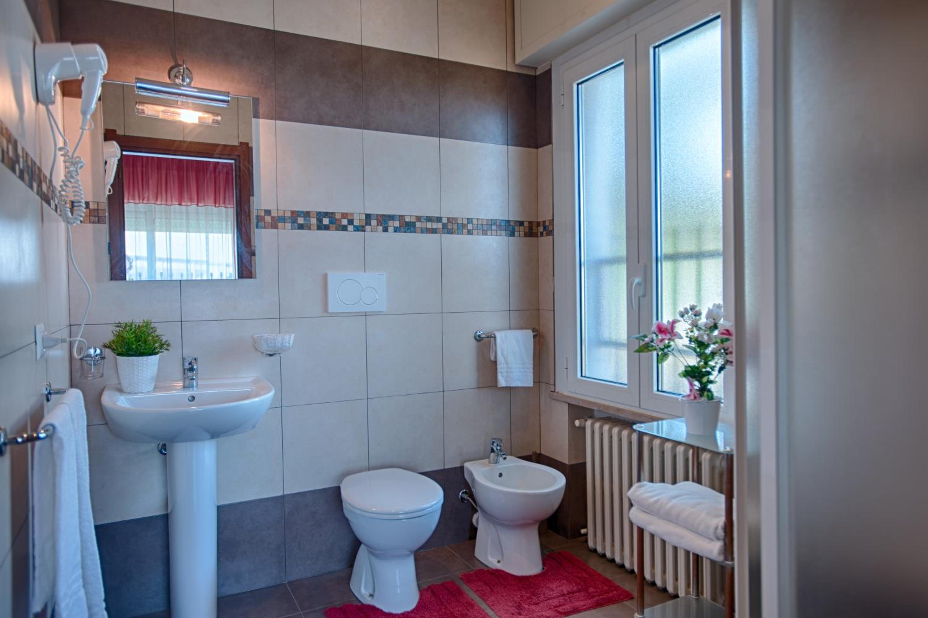 Superior Double or Twin Room photo 2