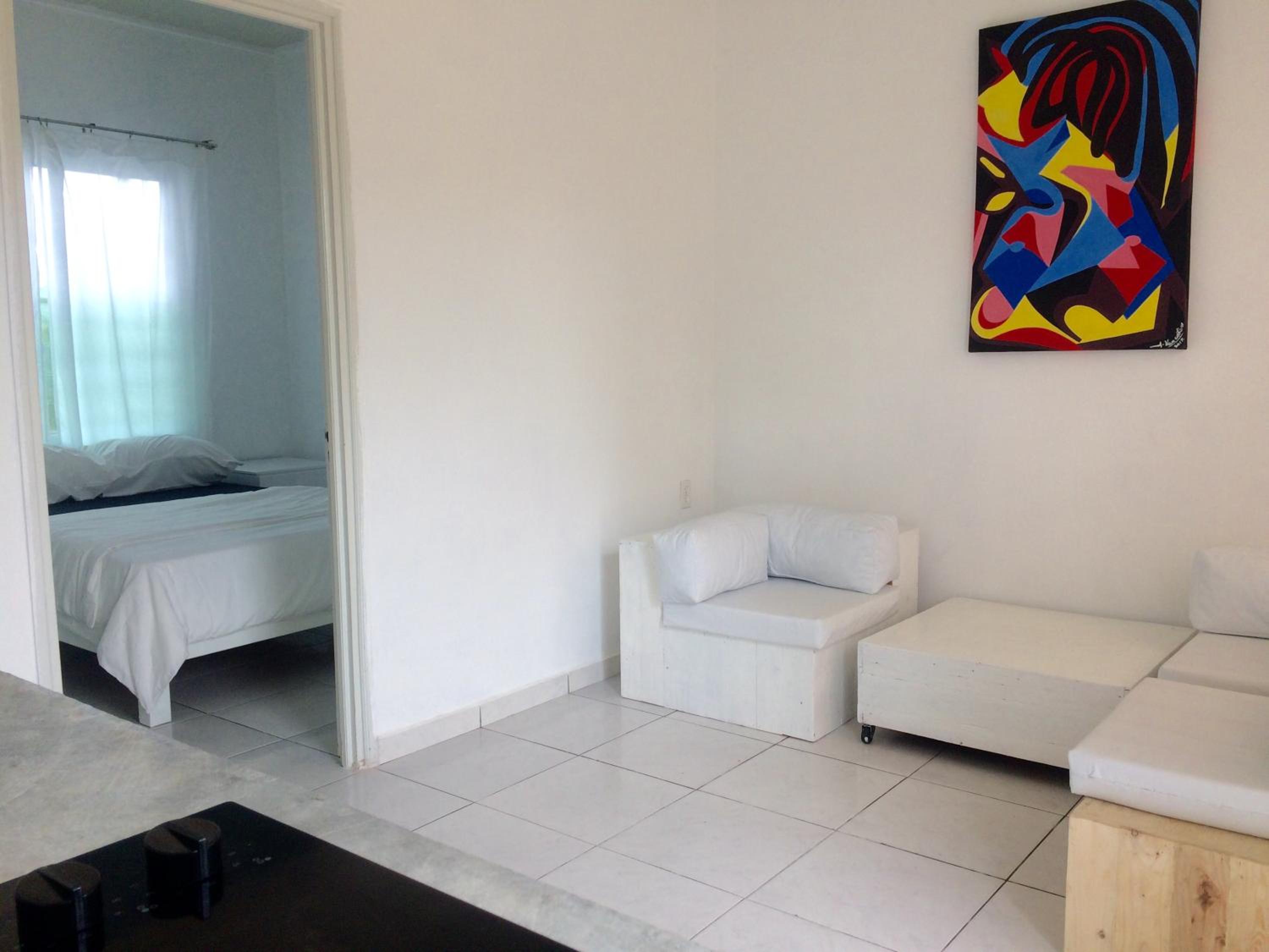 One-Bedroom Apartment photo 3