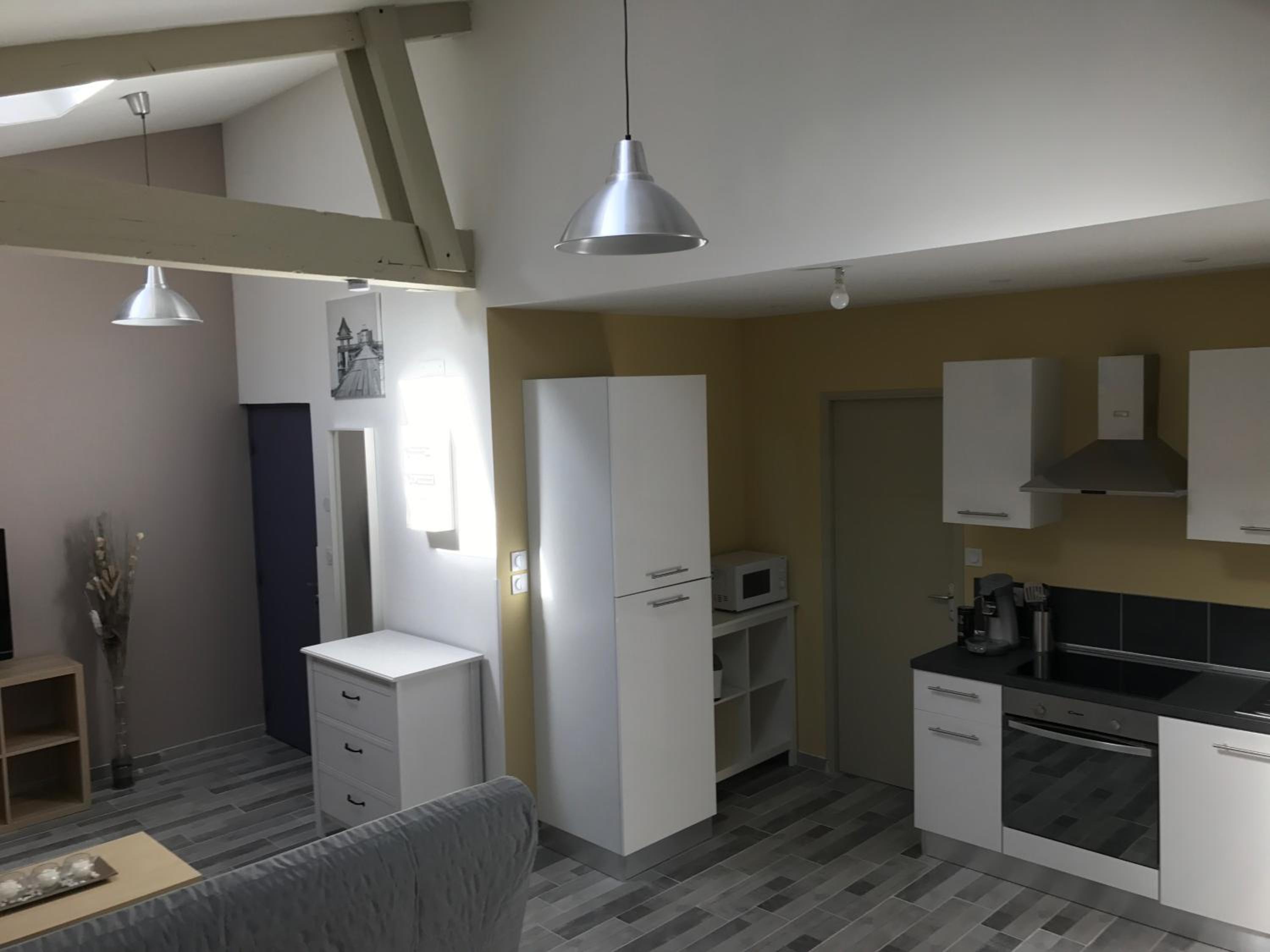 Studio Apartment - Photo 3