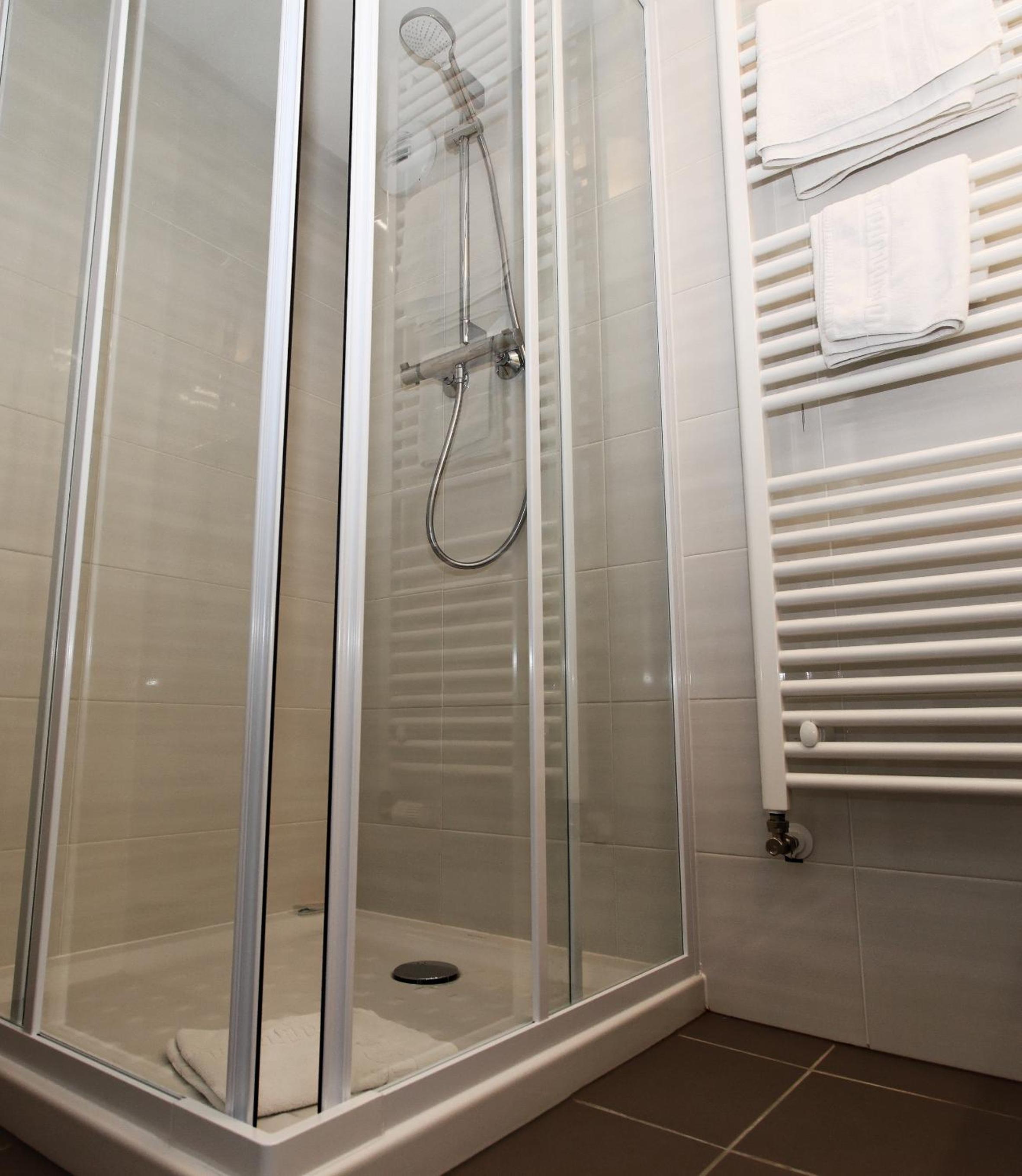 Superior Triple Room - Photo 3
