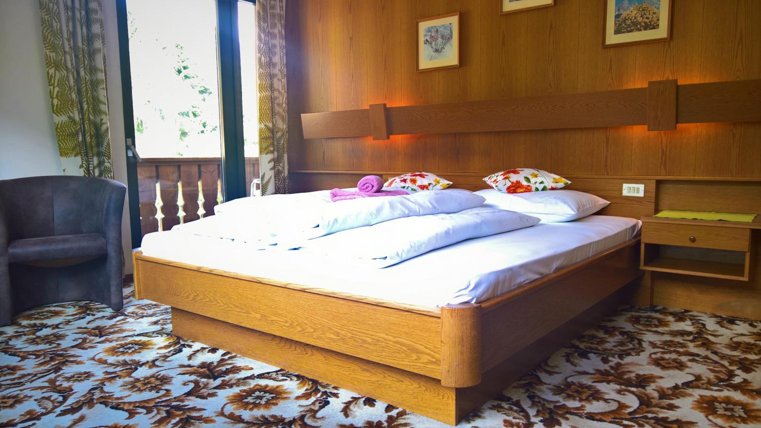 Double Room - Photo 4