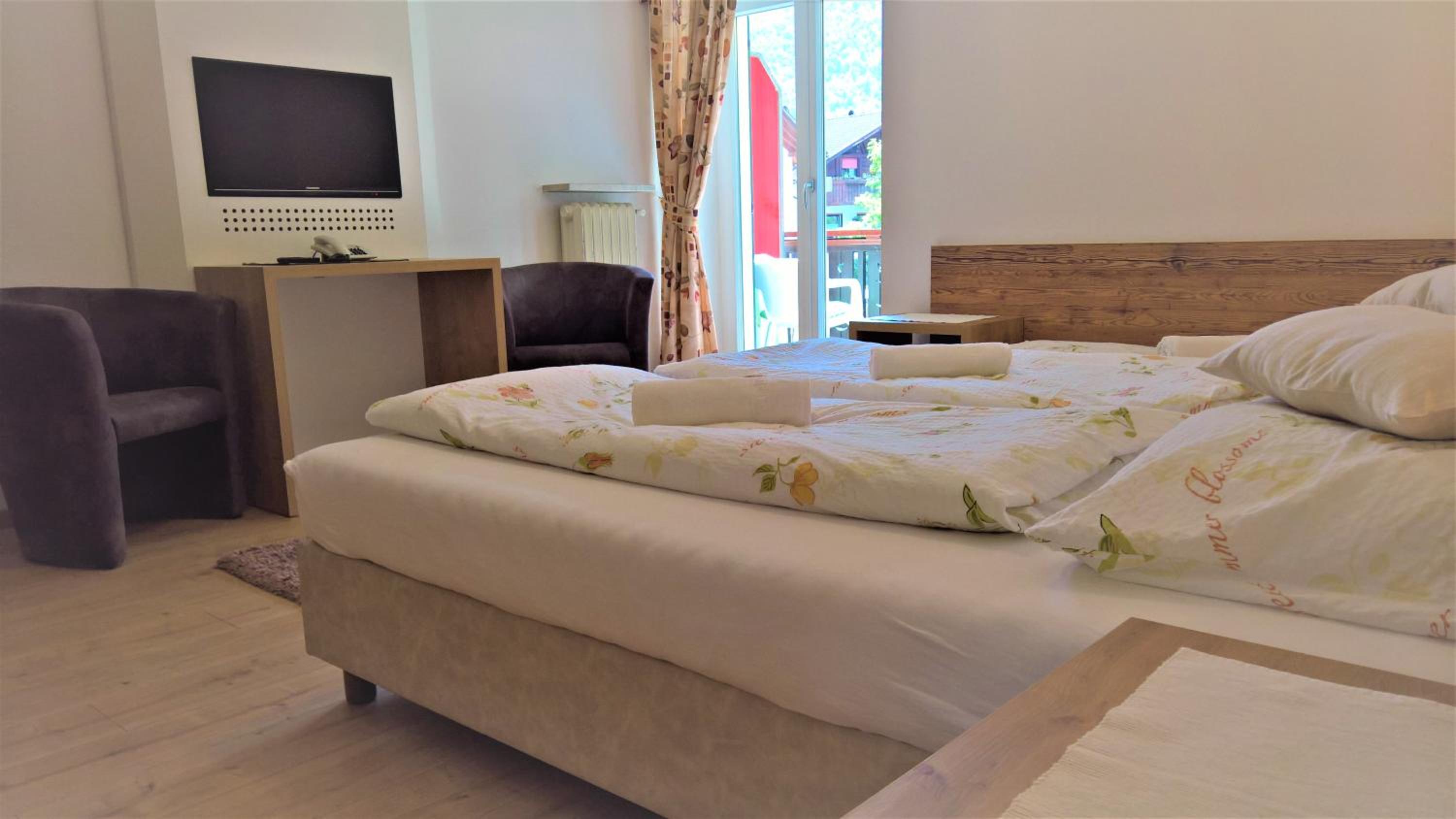Double Room - Photo 3