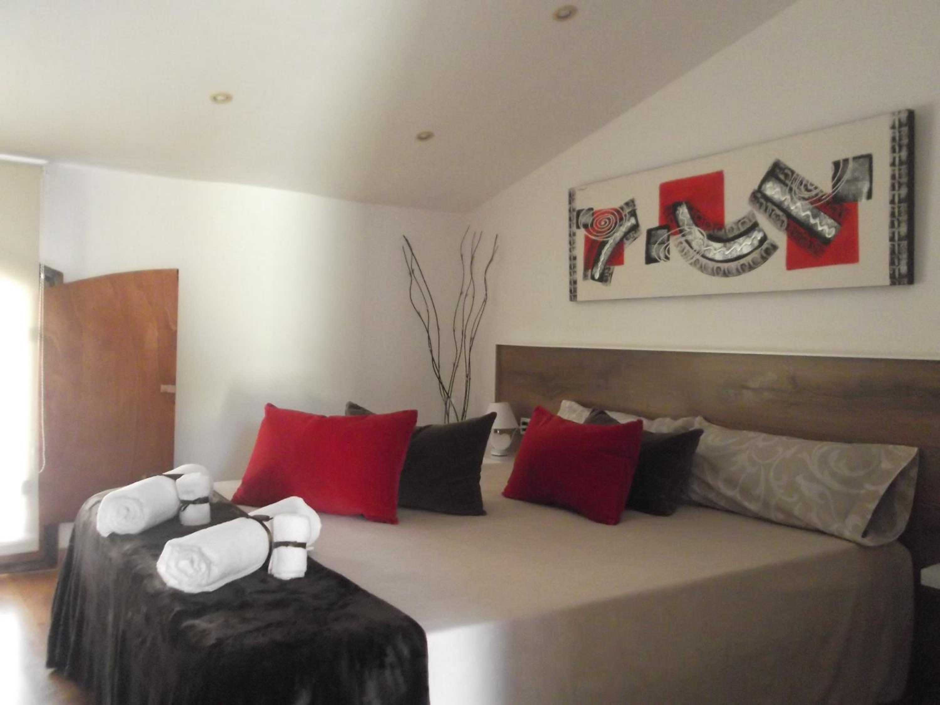 Suite with Terrace - Photo 7