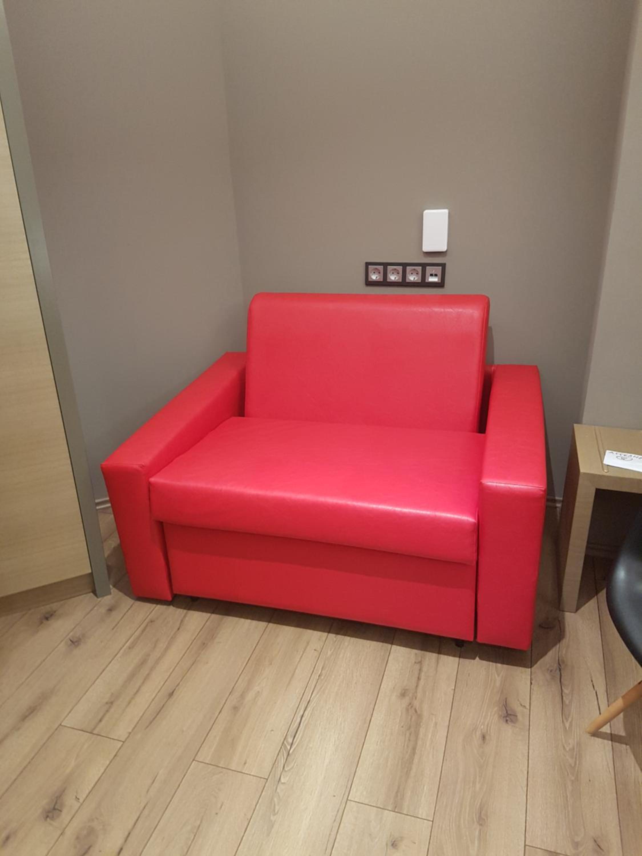 Standard Double Room - Photo 18