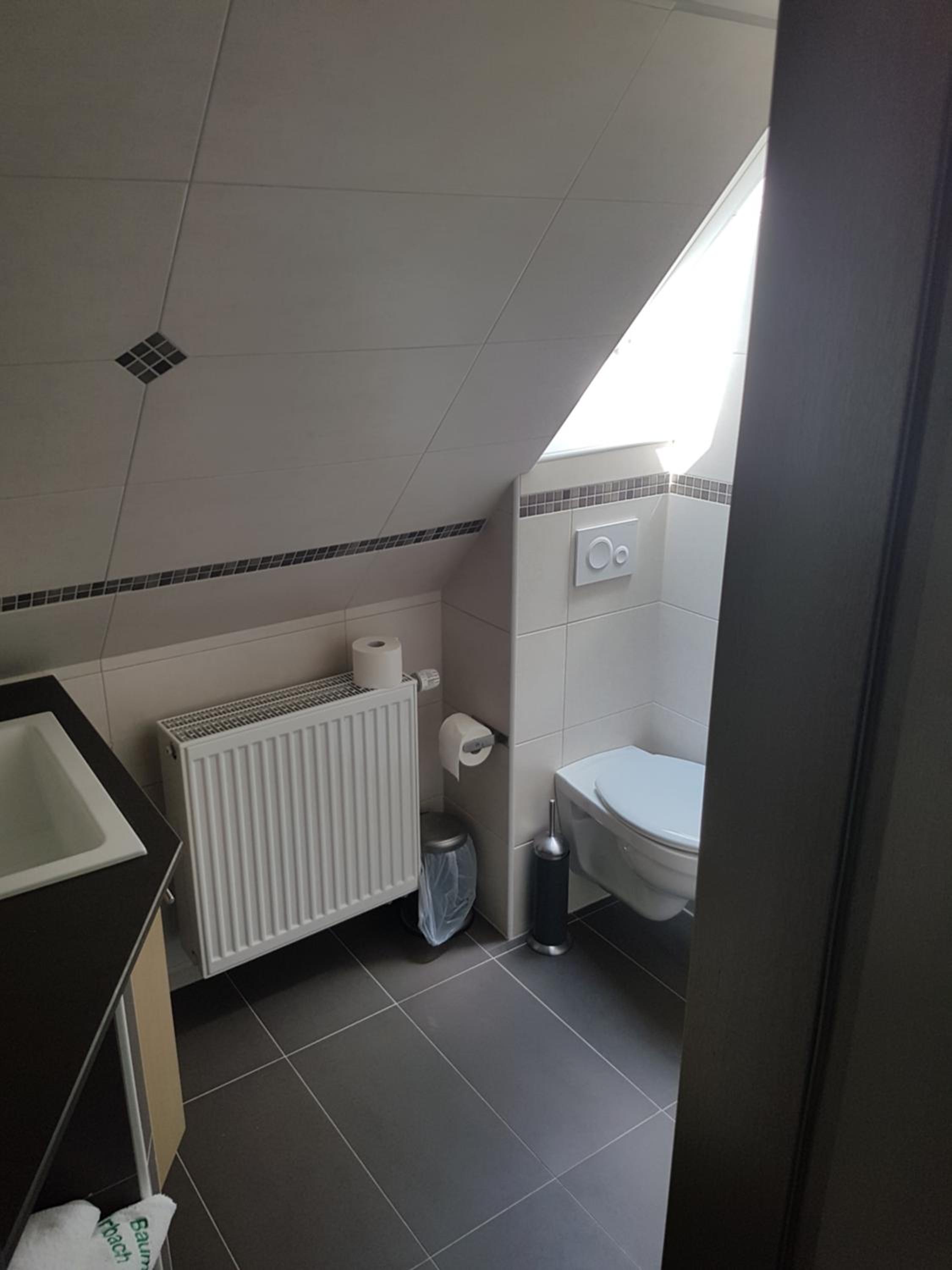 Standard Double Room - Photo 15