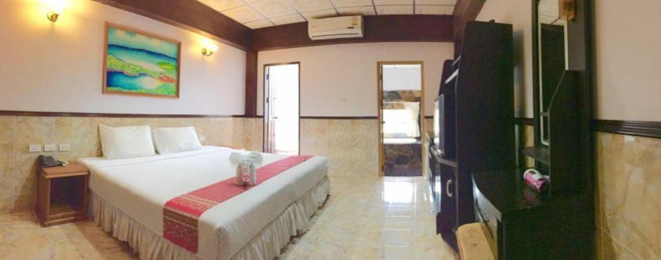 Superior Double Or Twin Room photo 1