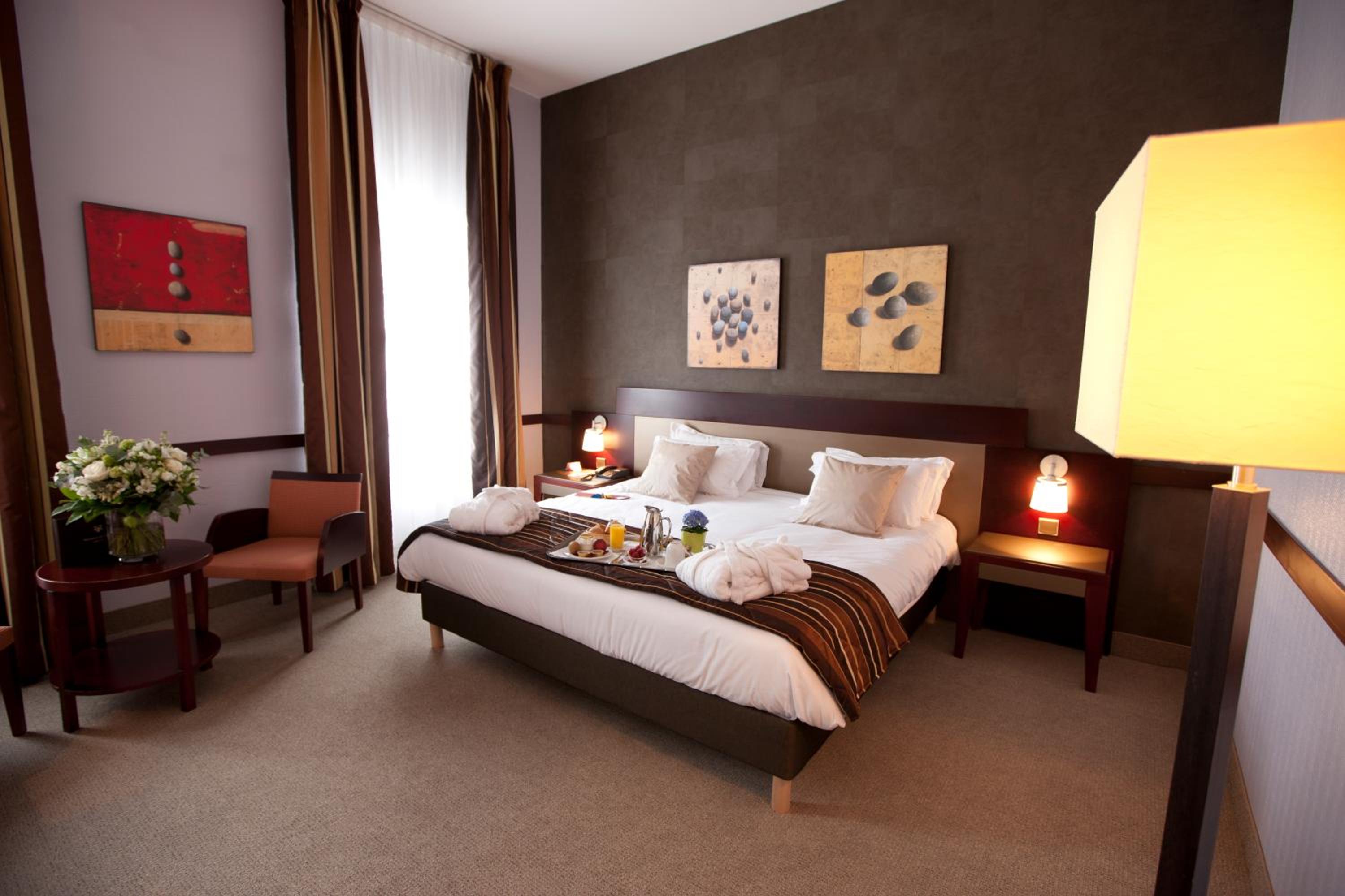 Superior Double Room - Photo 9