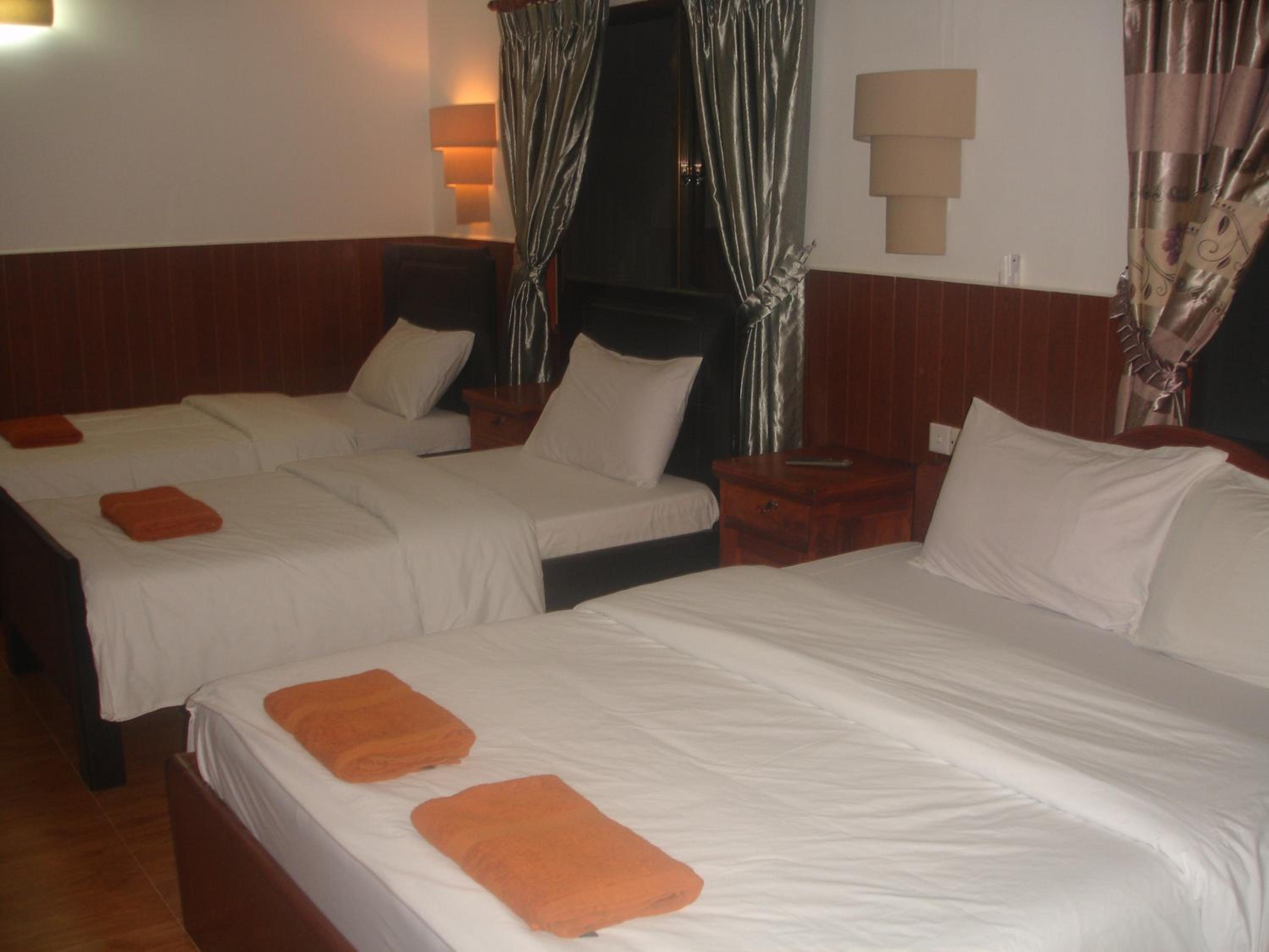 Family Double Room - Photo 6
