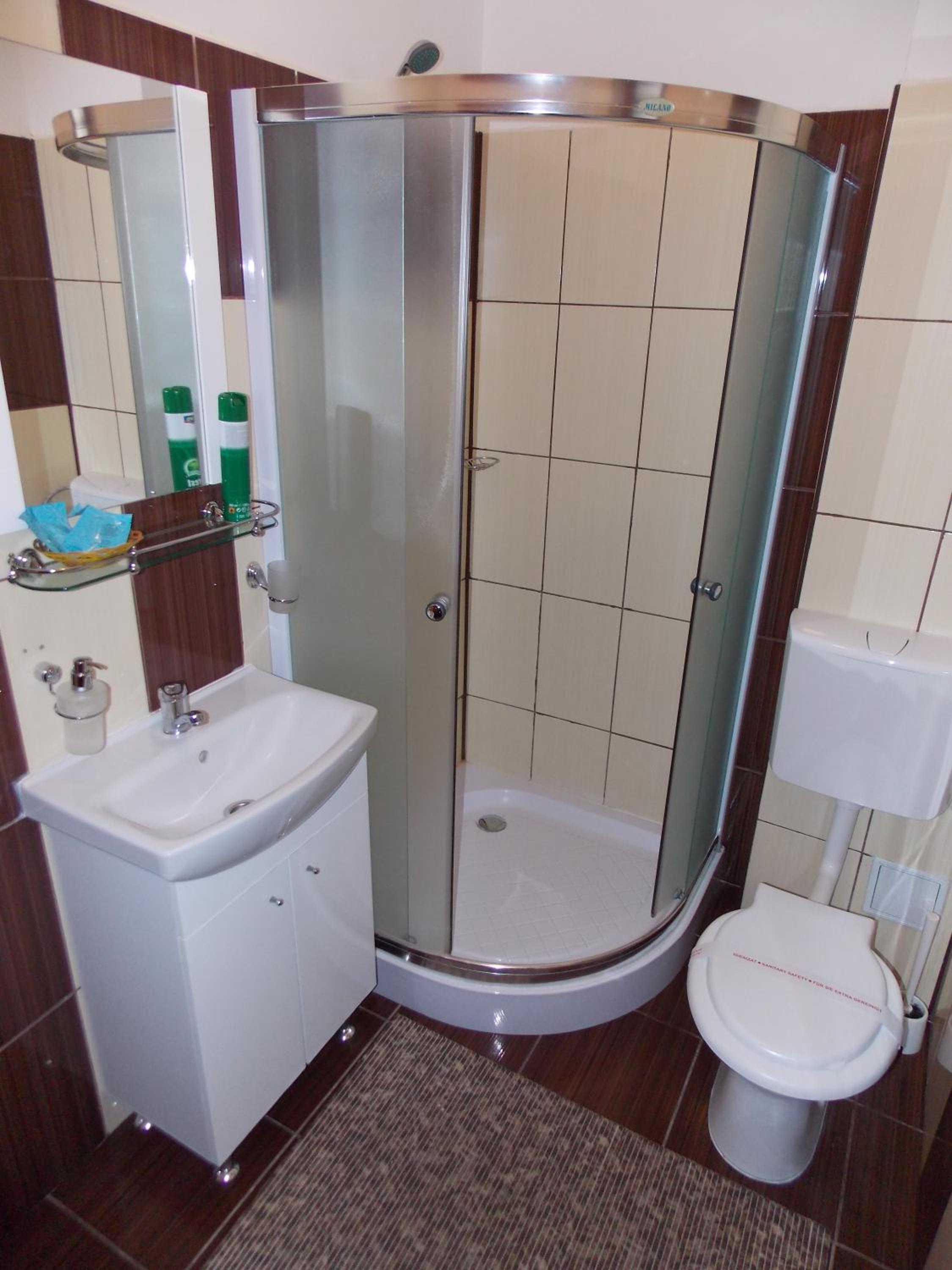 Double Room - Photo 31
