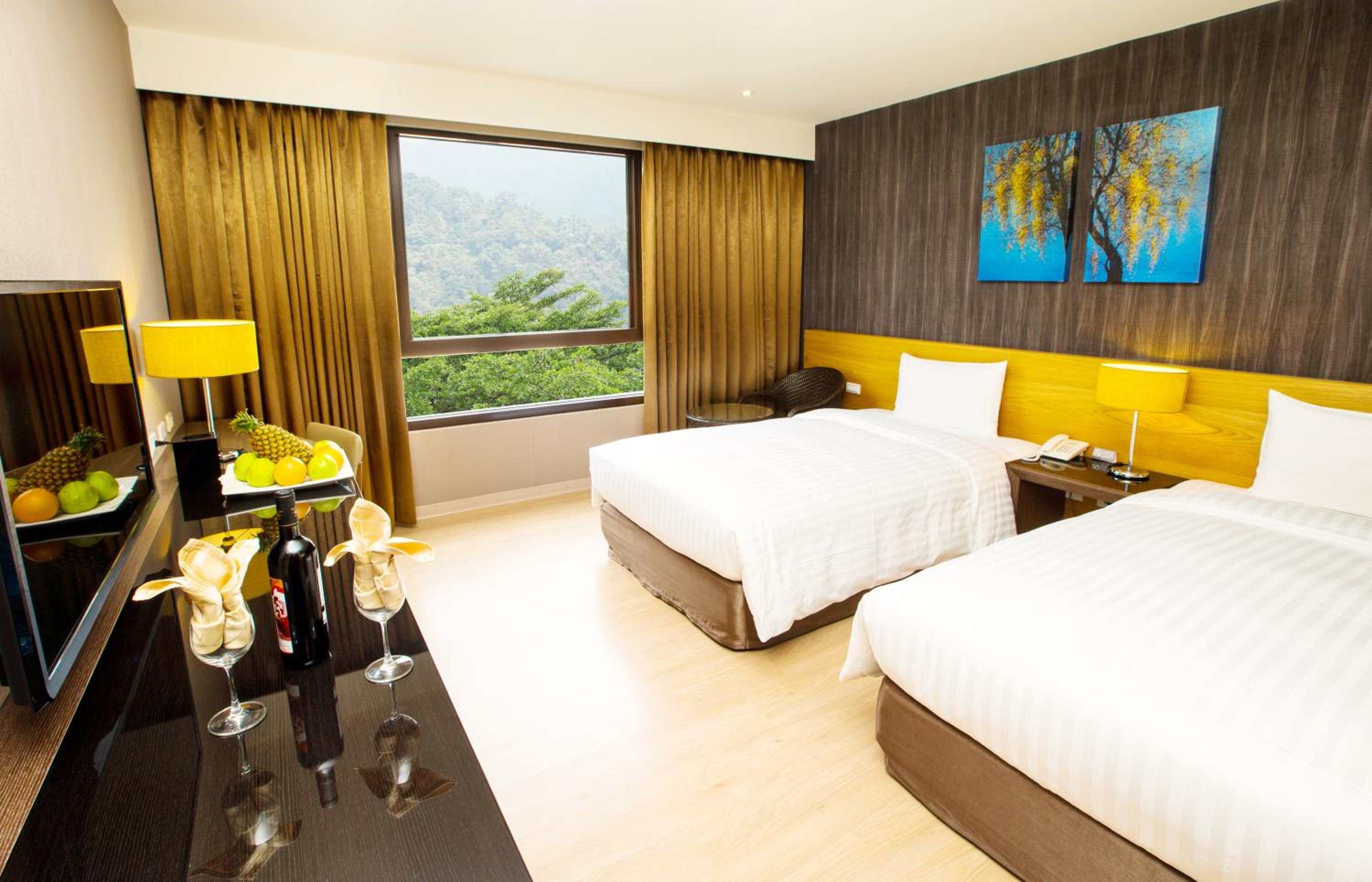 Standard Twin Room photo 2