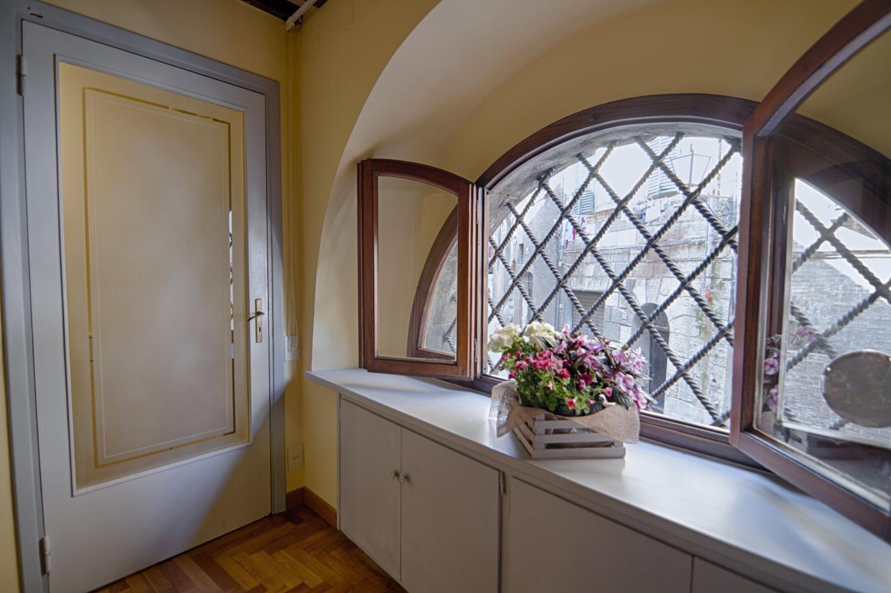 Small Single Room