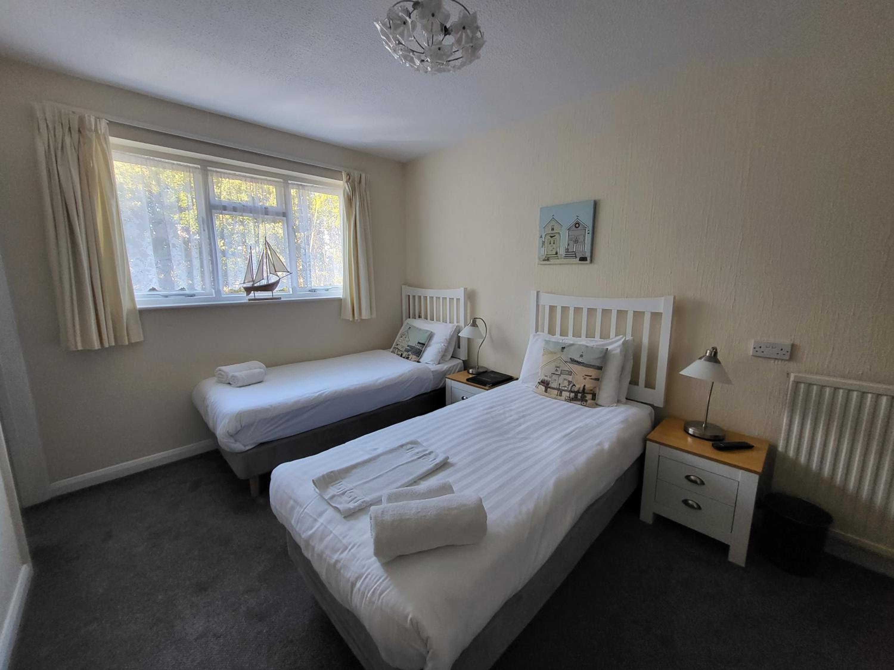 Standard Twin Room