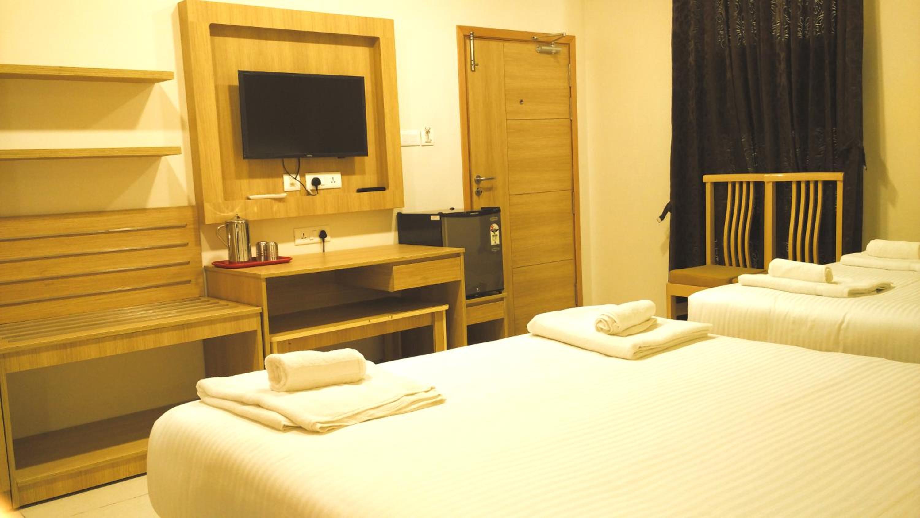 Queen Suite - Photo 5