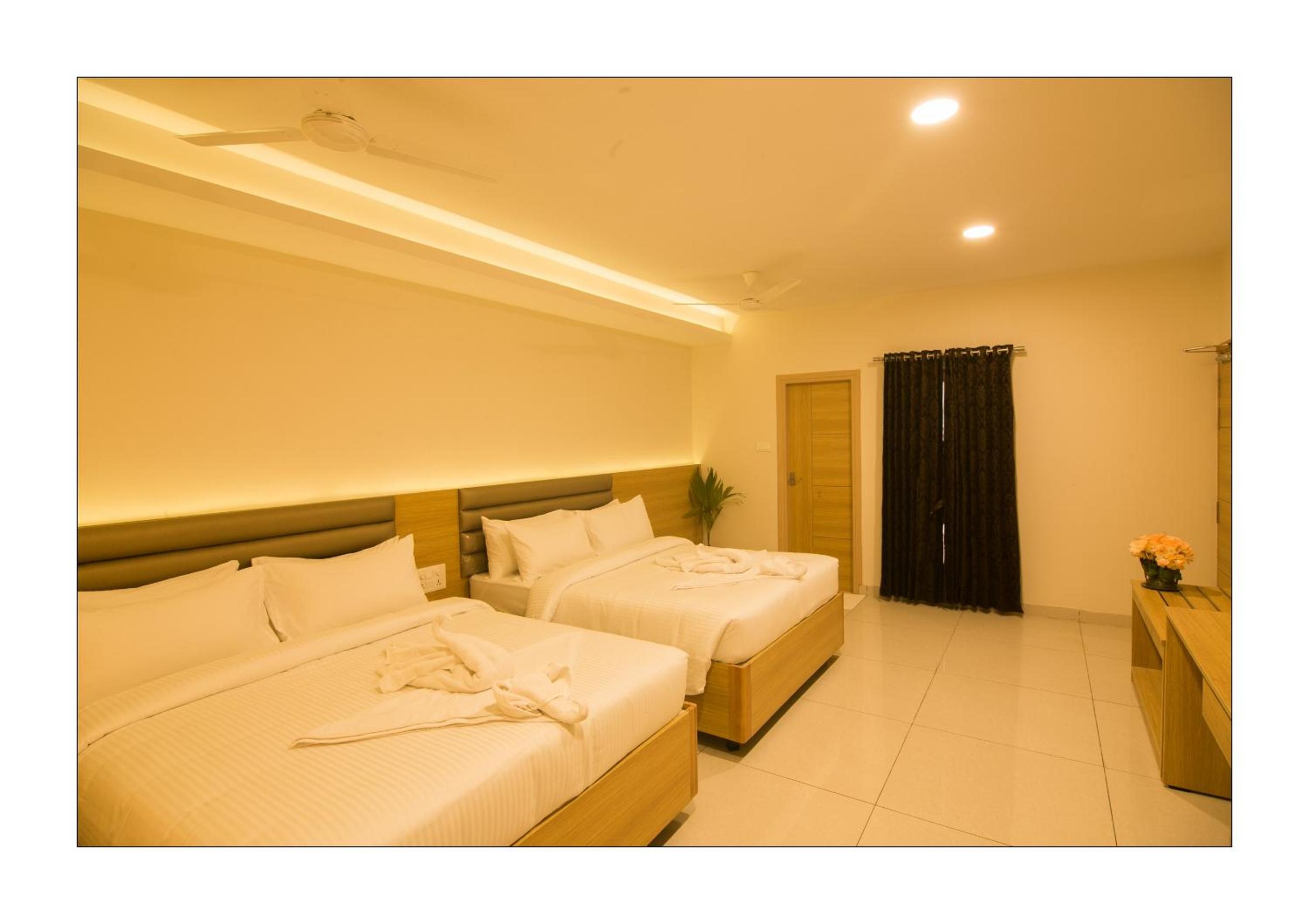 Queen Suite - Photo 3