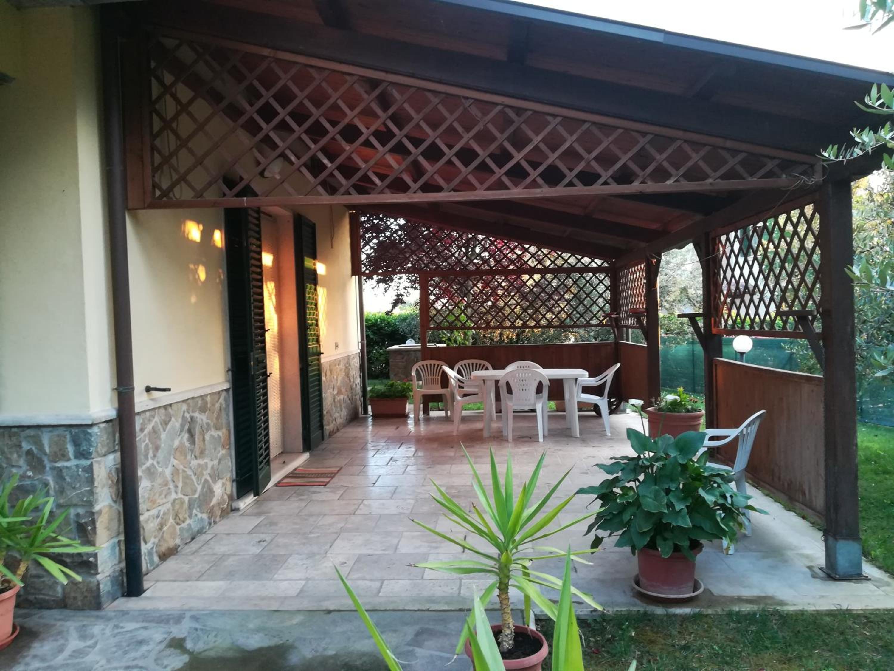 Apartment with Garden View - Photo 14