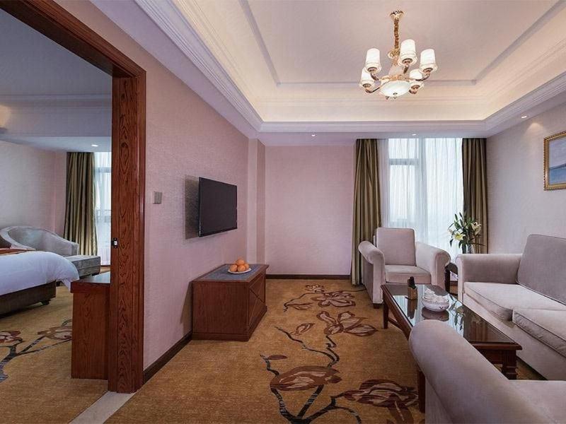 Suite with View