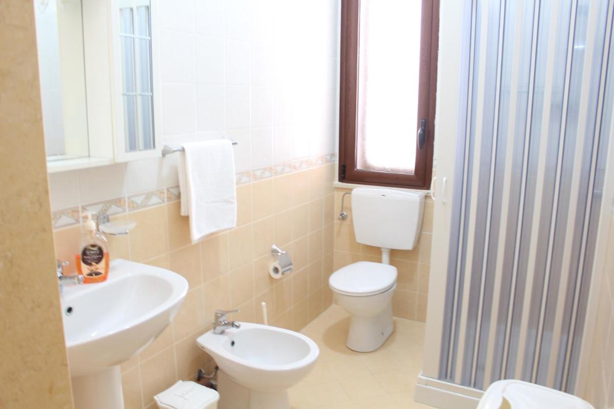 Studio Apartment photo 3