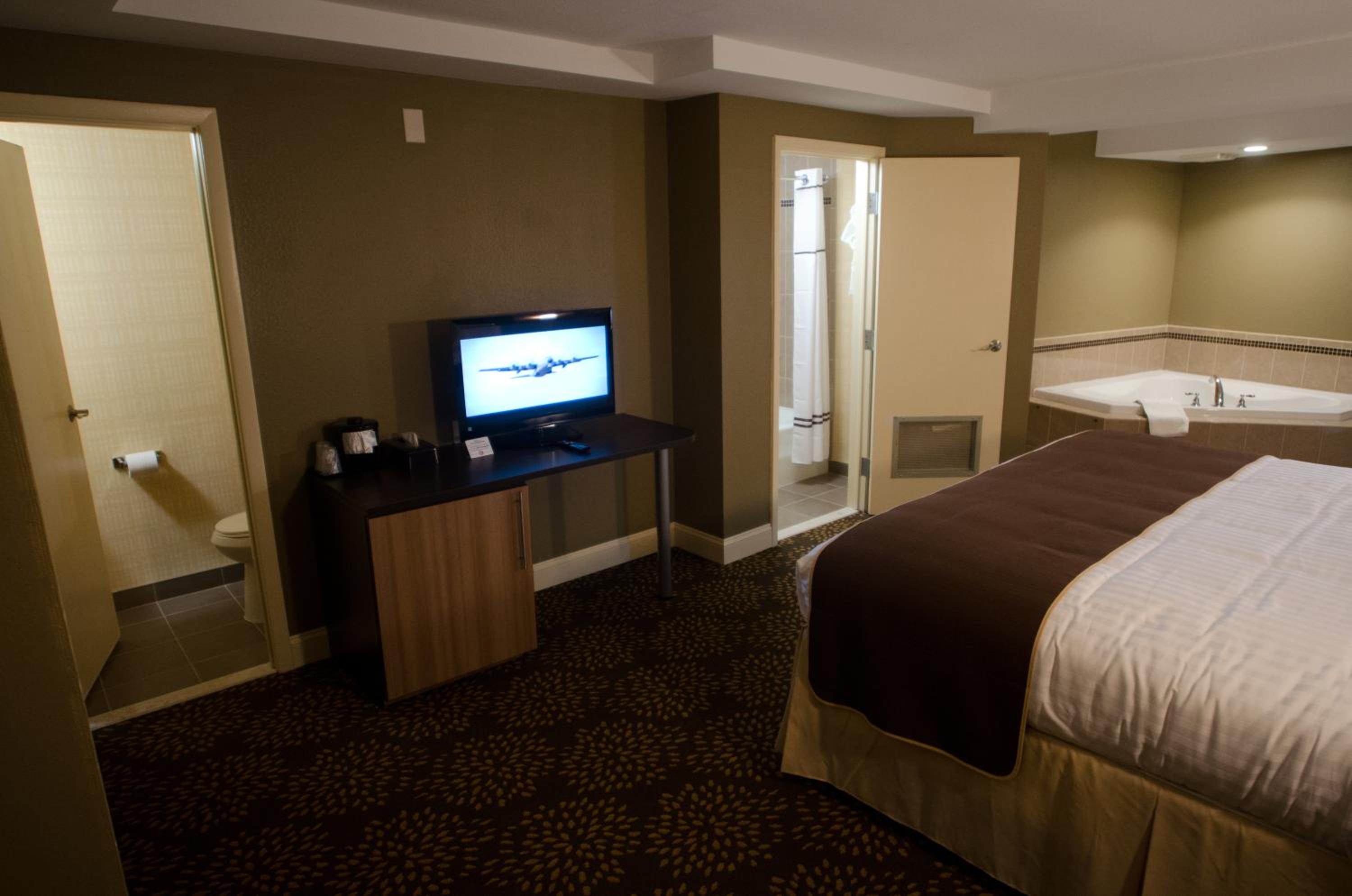 King Room with Spa Bath photo 3