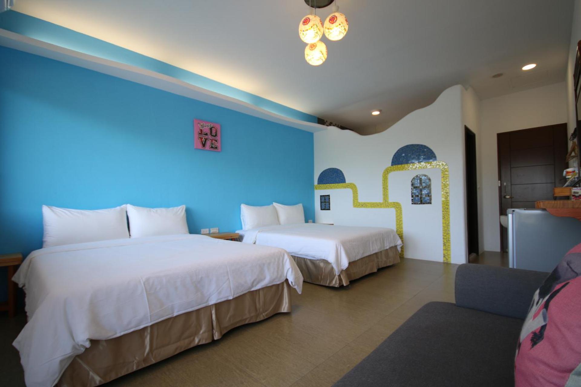Quadruple Room with Balcony photo 1