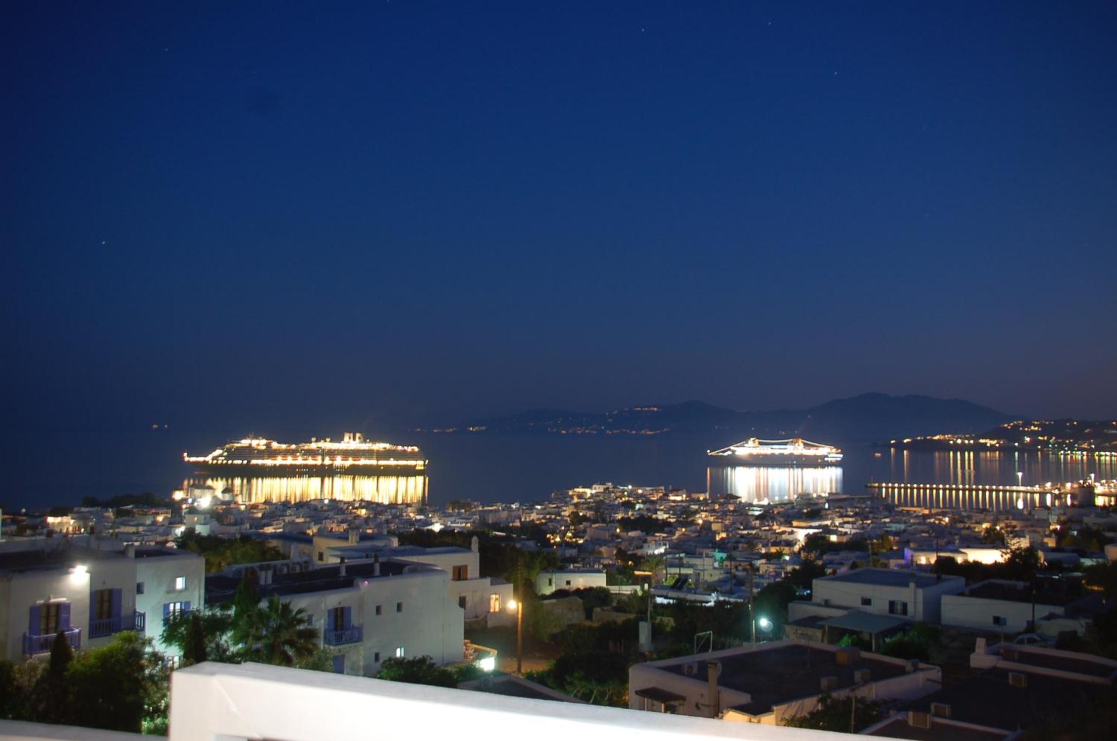 Double Room with Sea View photo 1