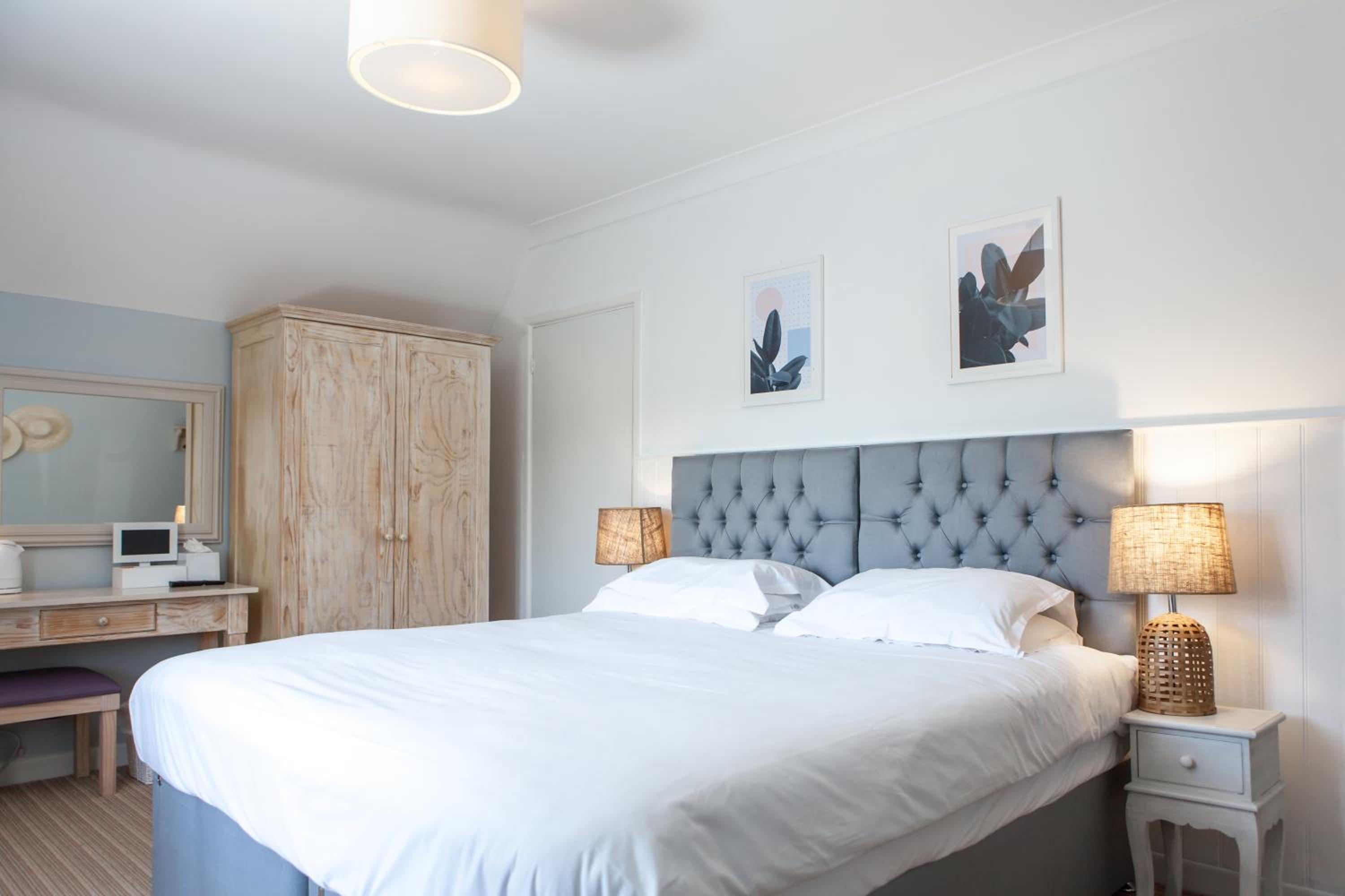 Superior King Room