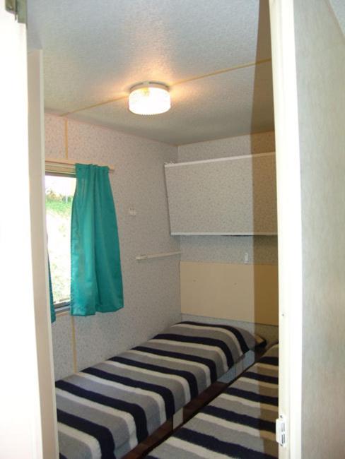 Mobile Home - Photo 4