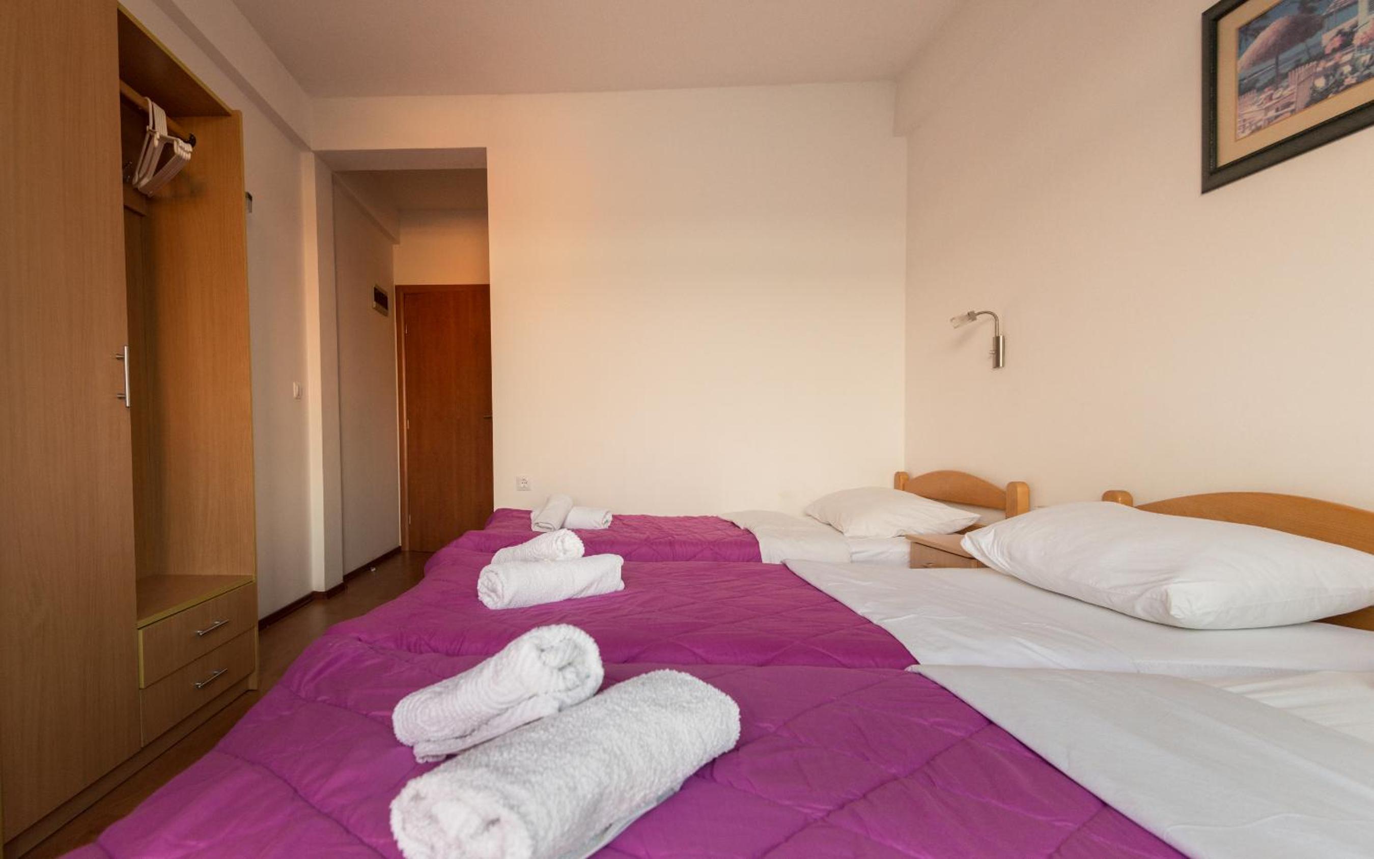 Triple Room with Balcony and Sea View