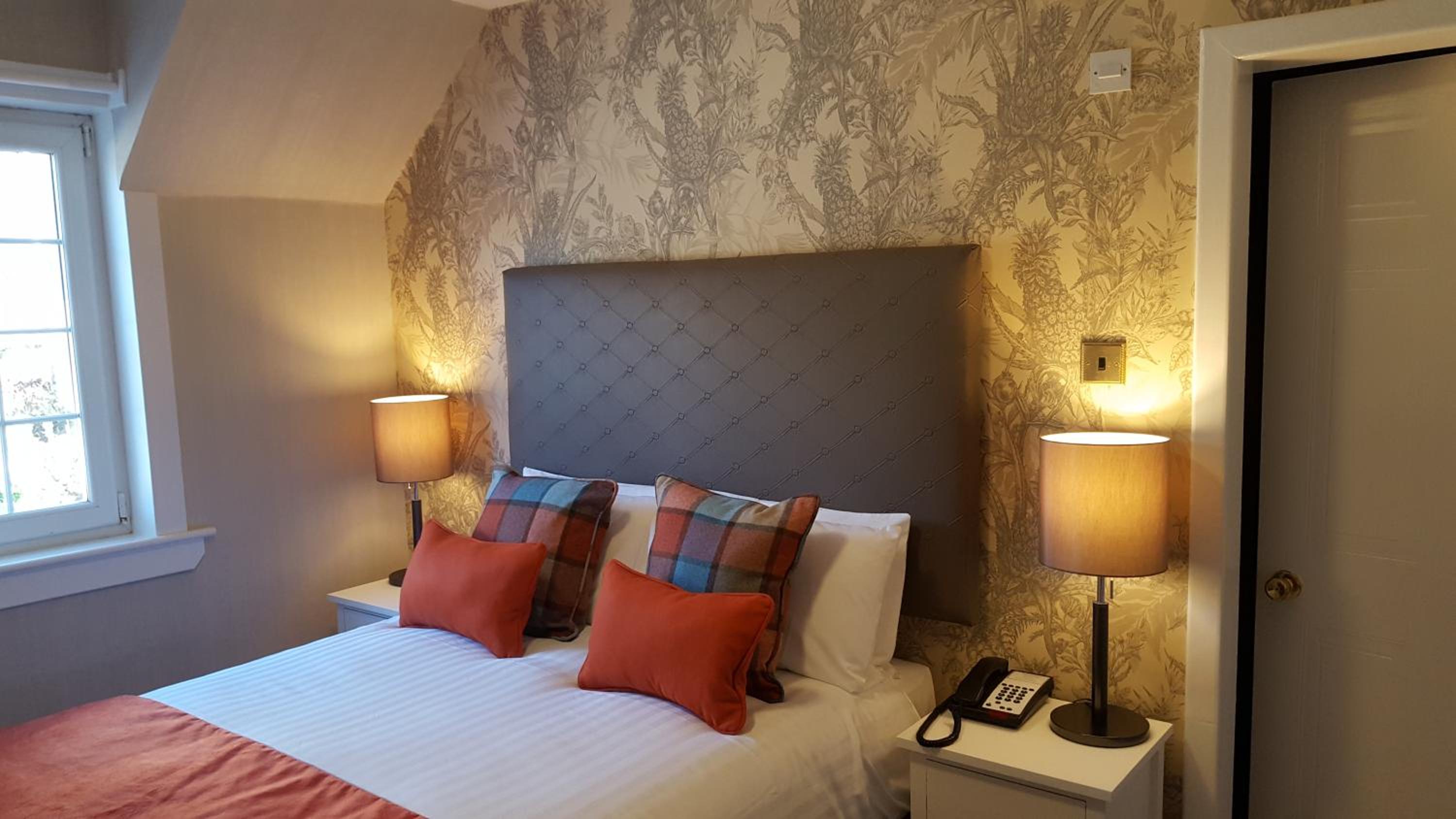 Double Room - Main House (No Pets)