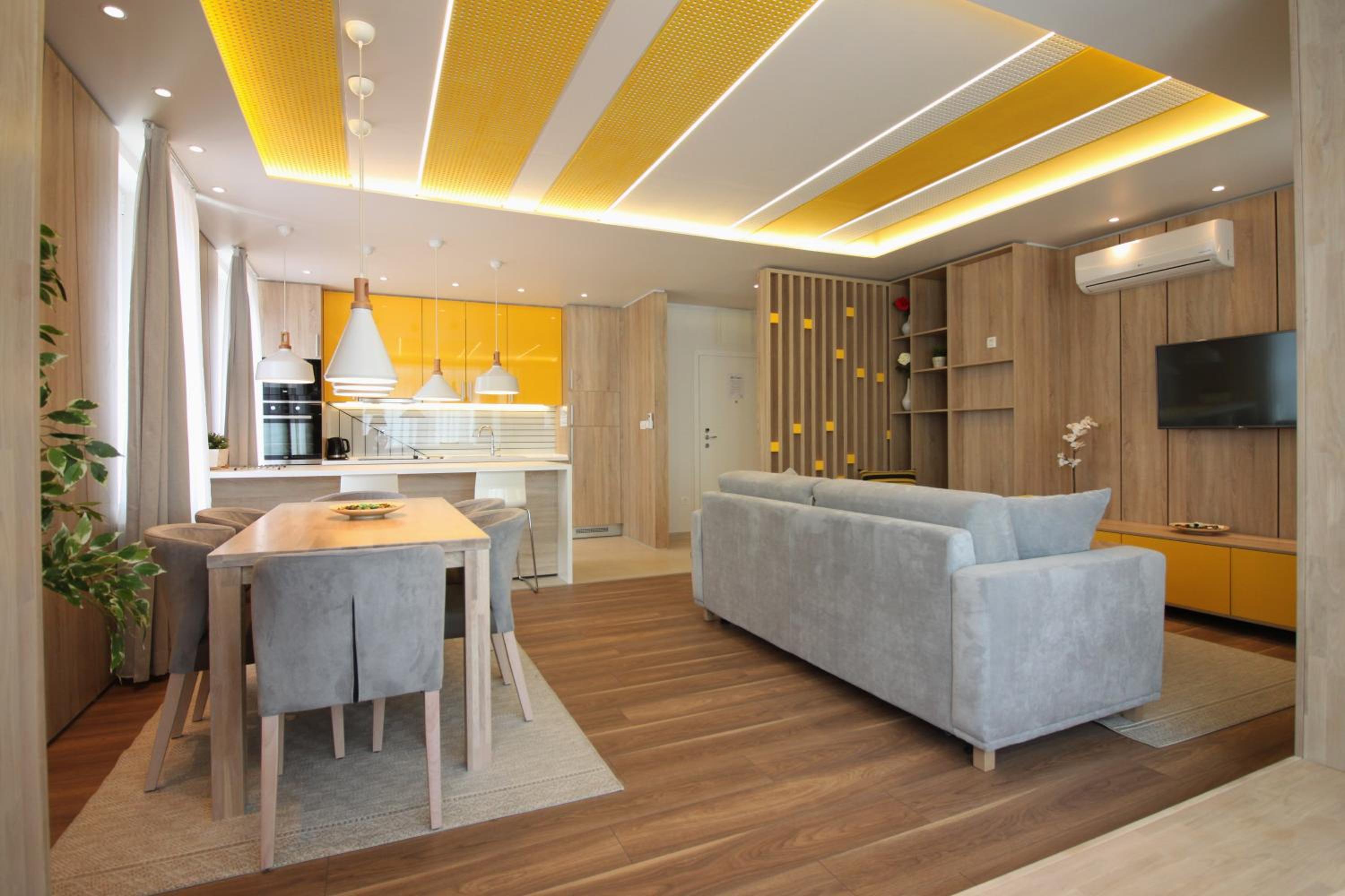 Luxury One-Bedroom Apartment photo 3