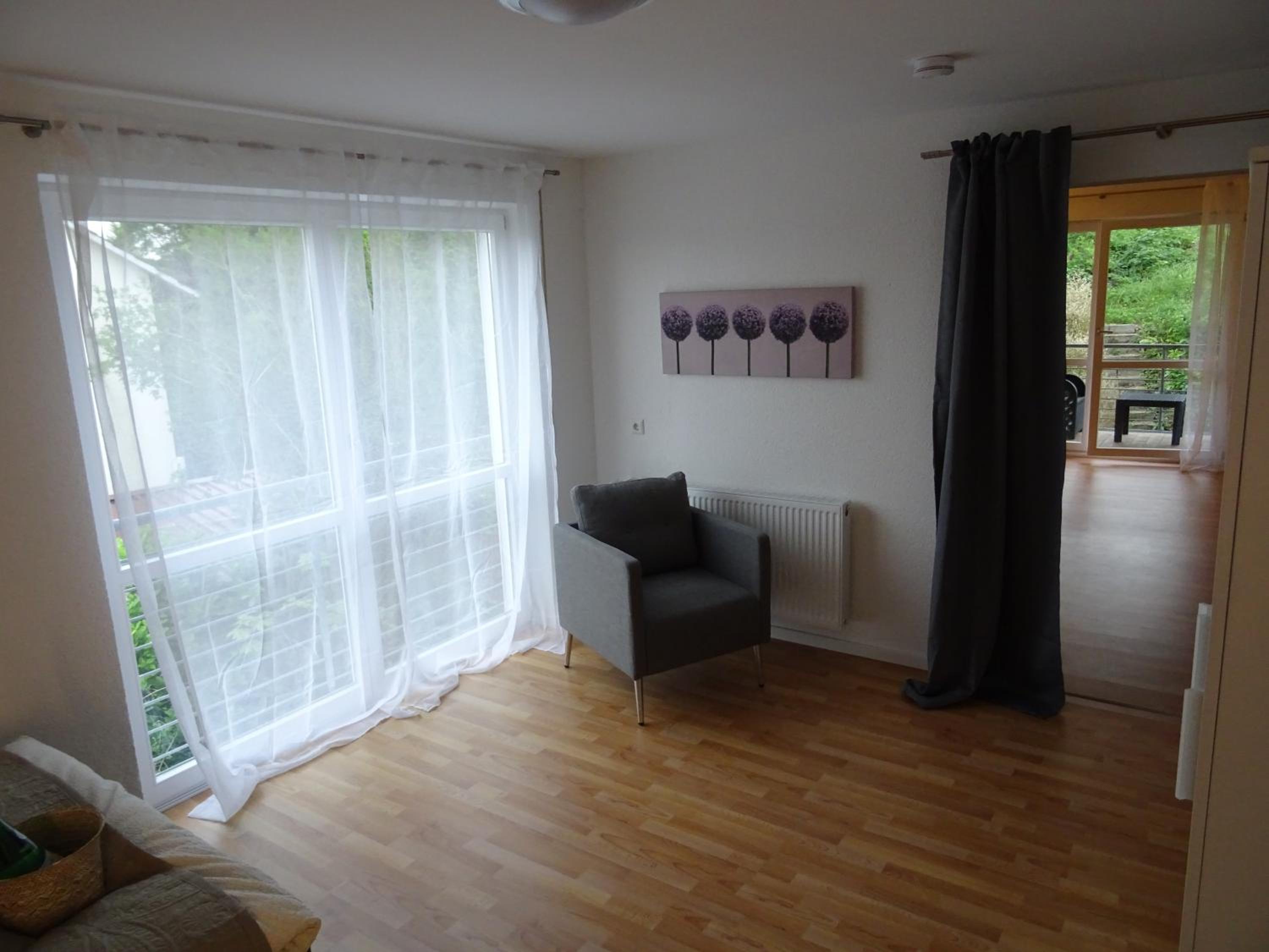 Apartment 5 photo 1