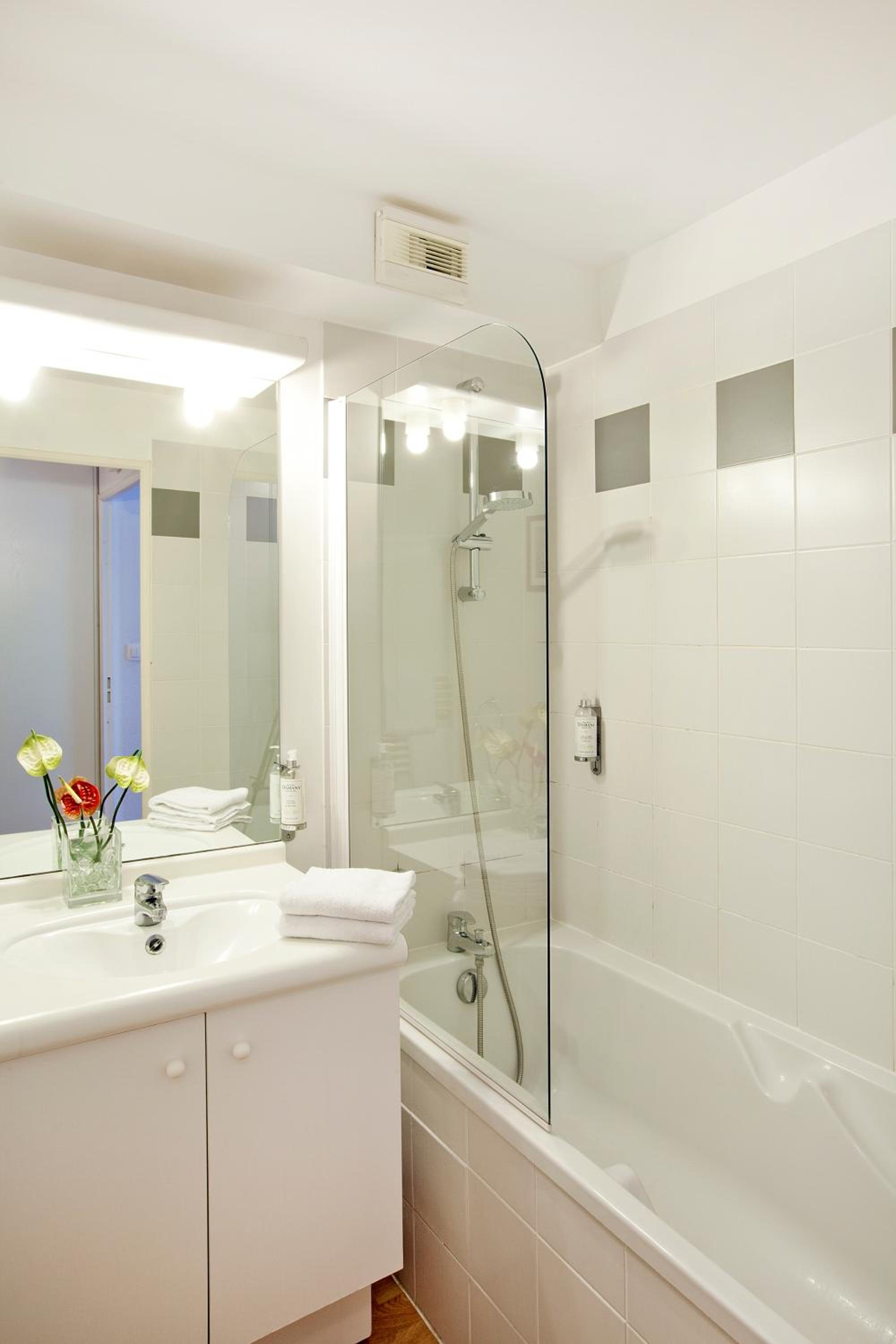 Large Apartment (4 adults) - Photo 4