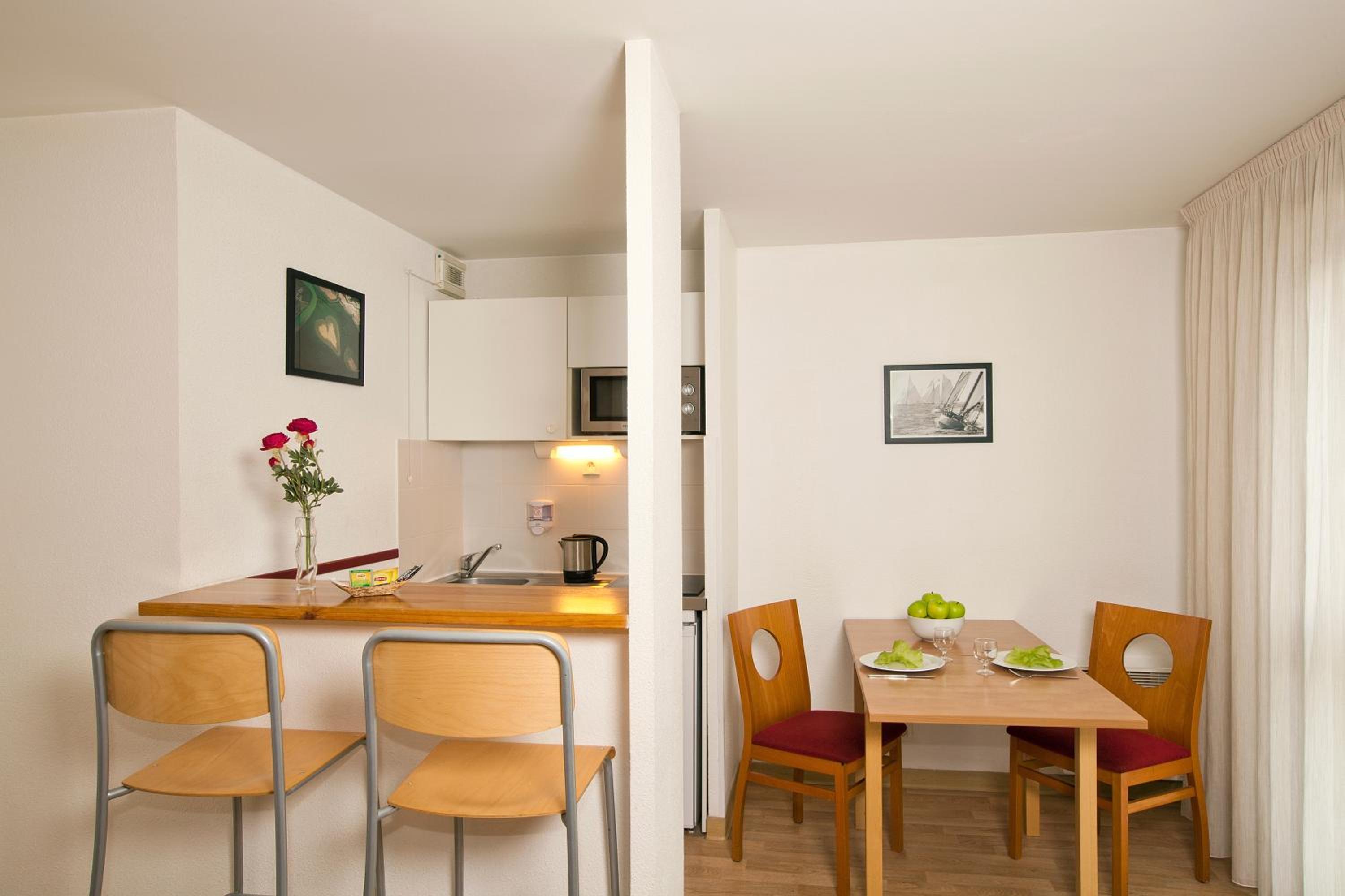 Apartment (3 Adults) - Photo 3