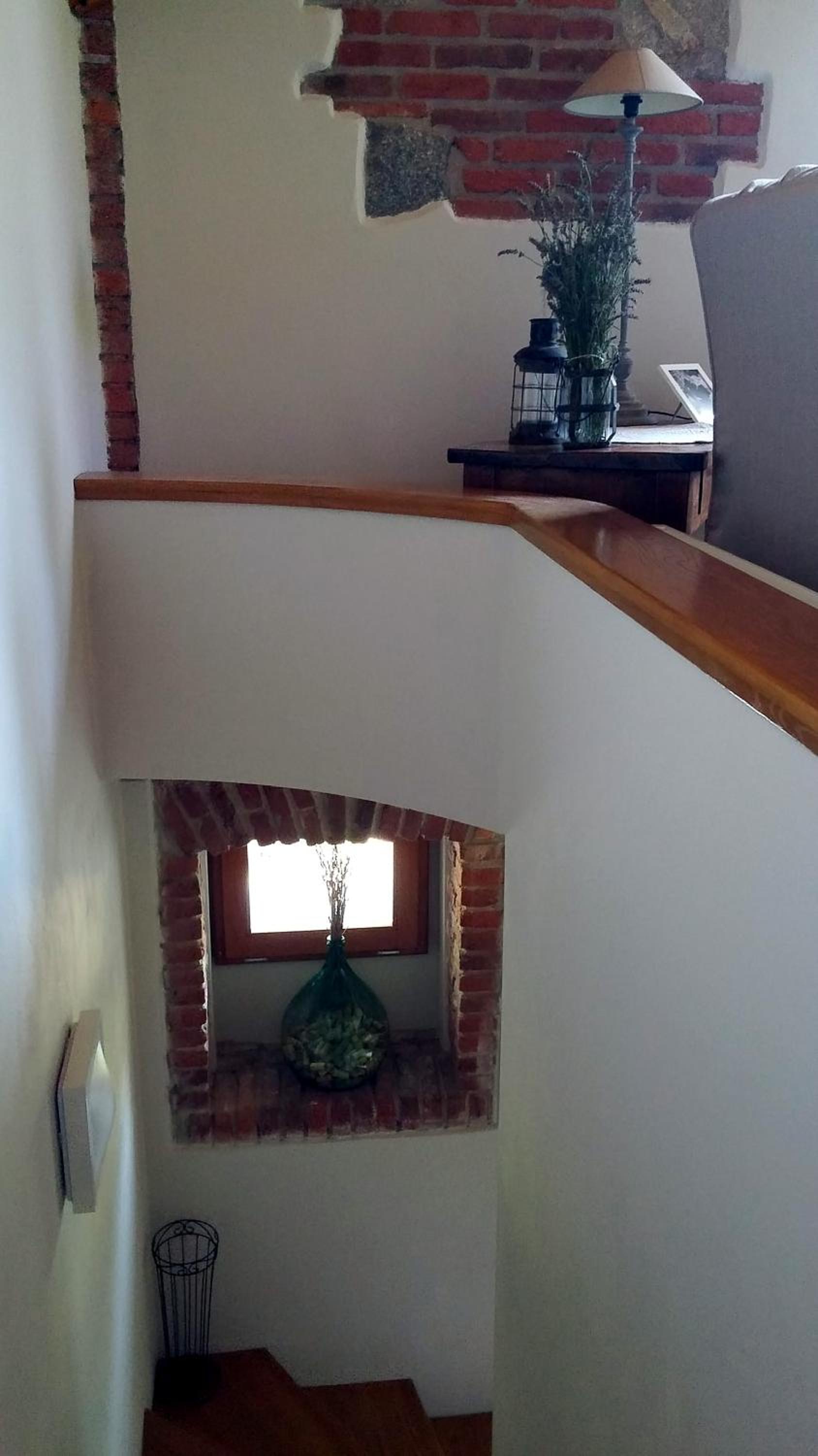 Double Room with Private Bathroom - Photo 9