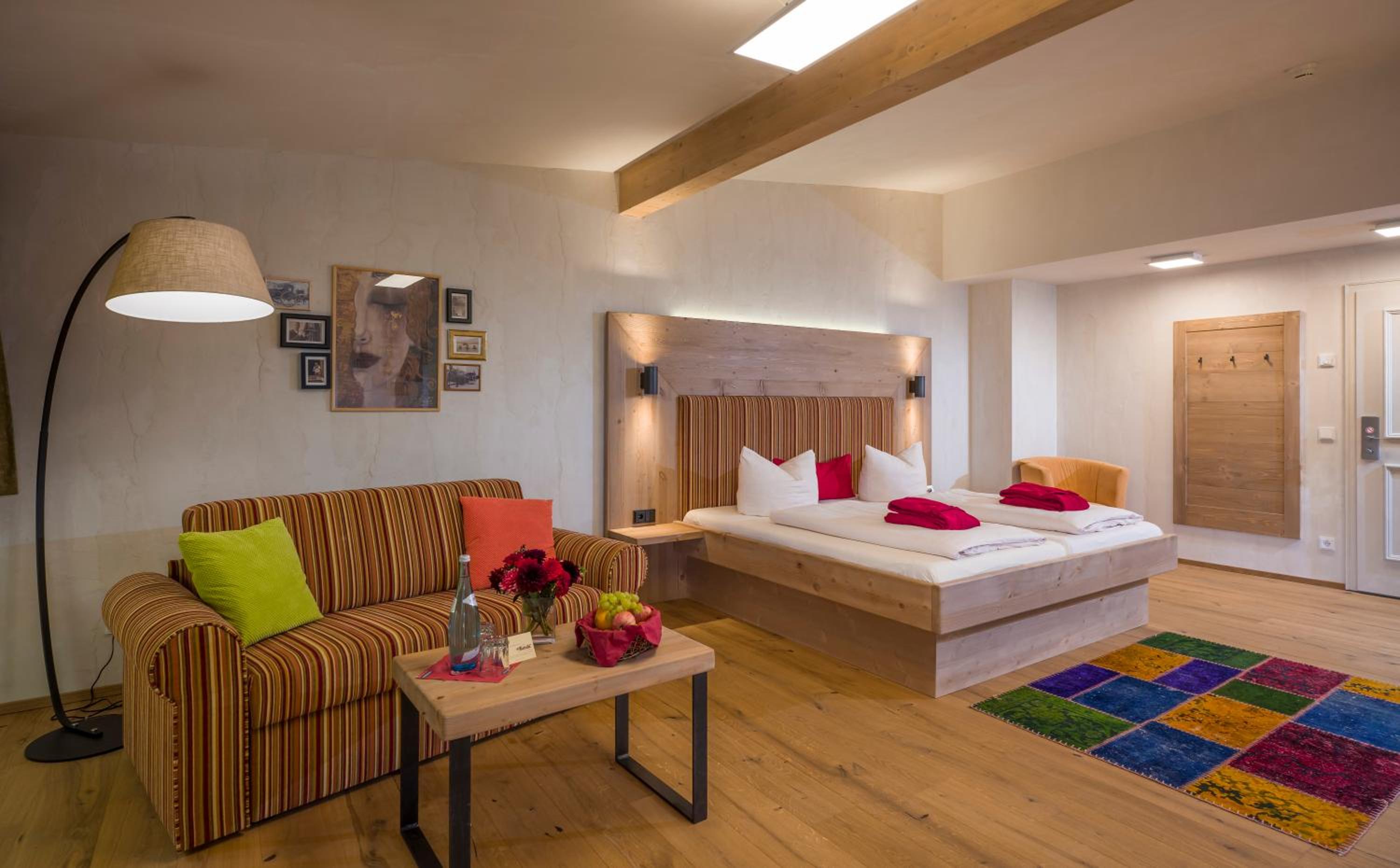 Suite with Mountain View photo 3