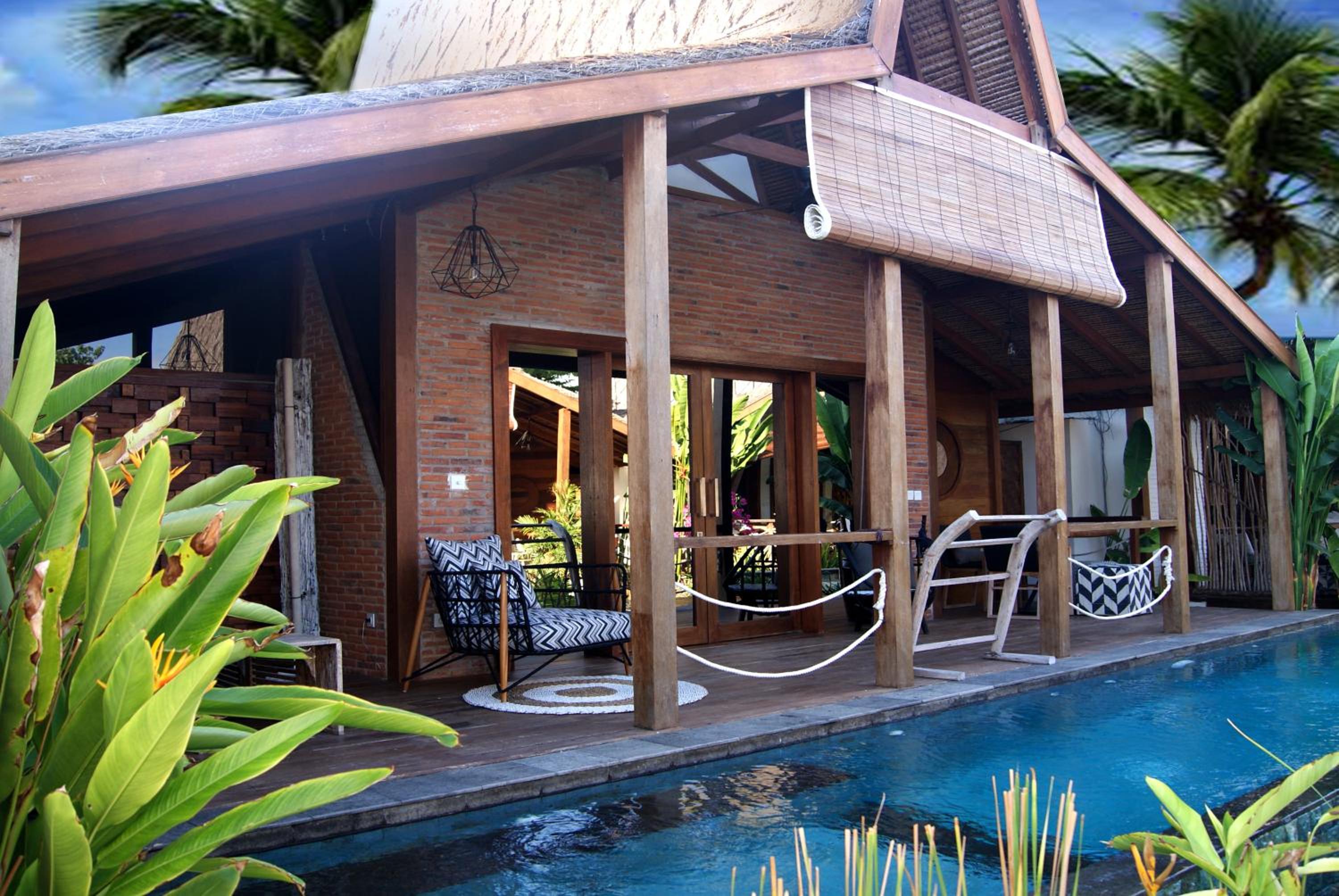 Executive One-Bedroom Family Suite with Private Pool