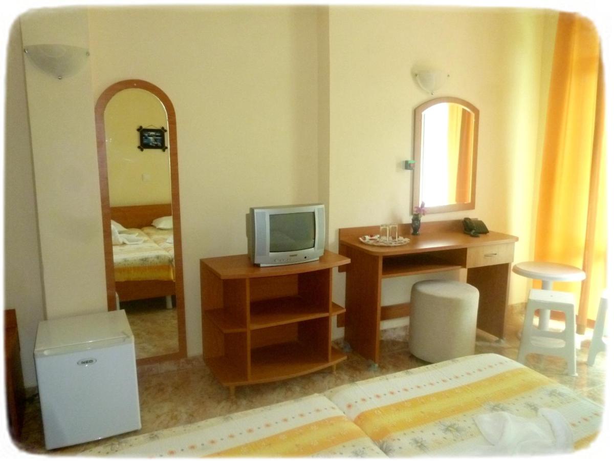 Single Room with Terrace photo 1