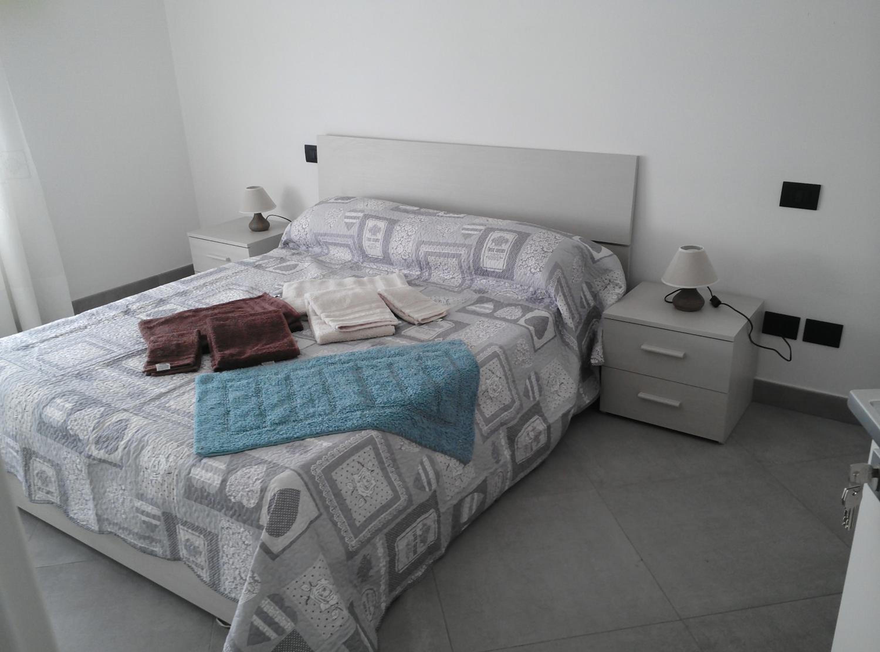 Double Room - Photo 4
