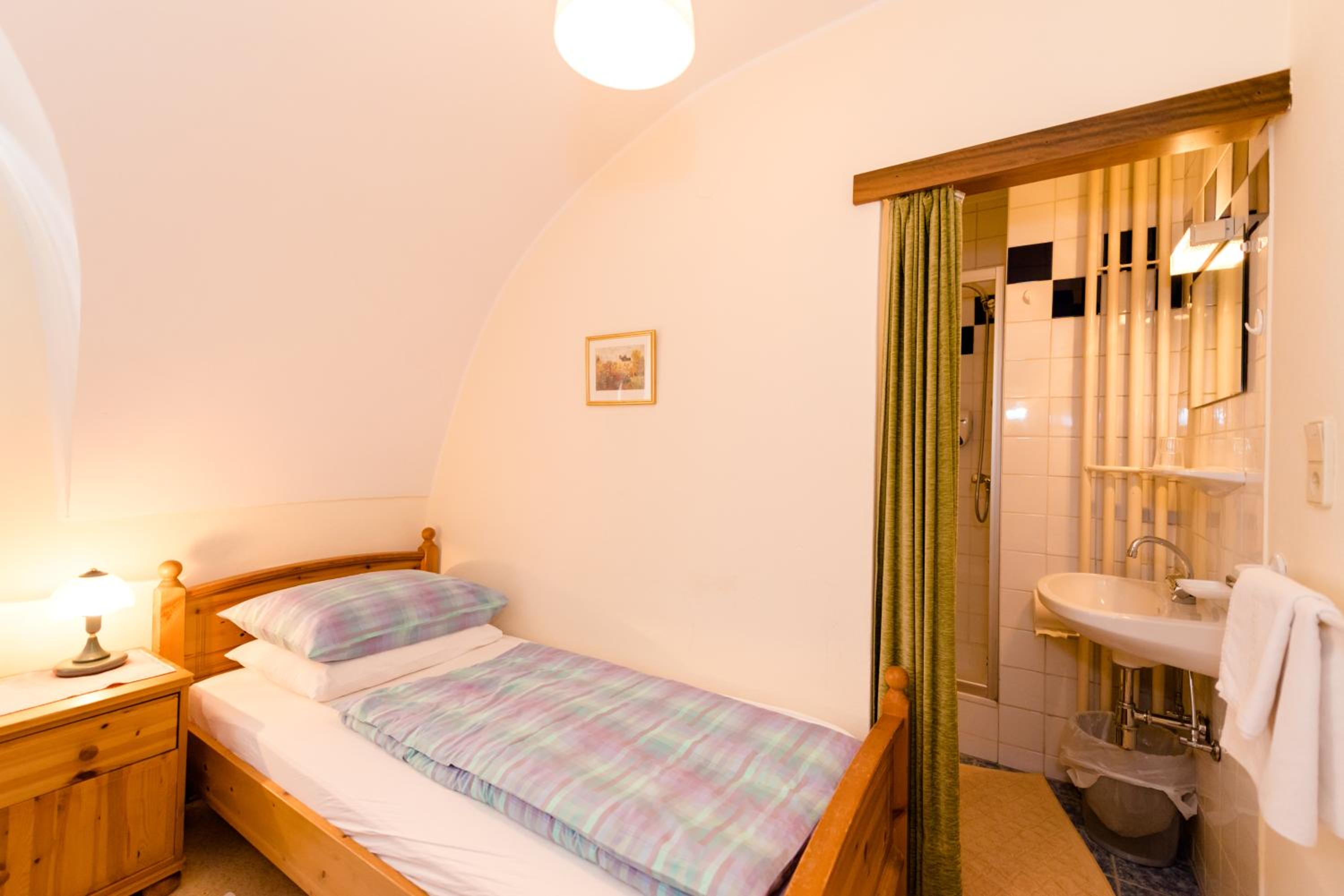 Single Room photo 1