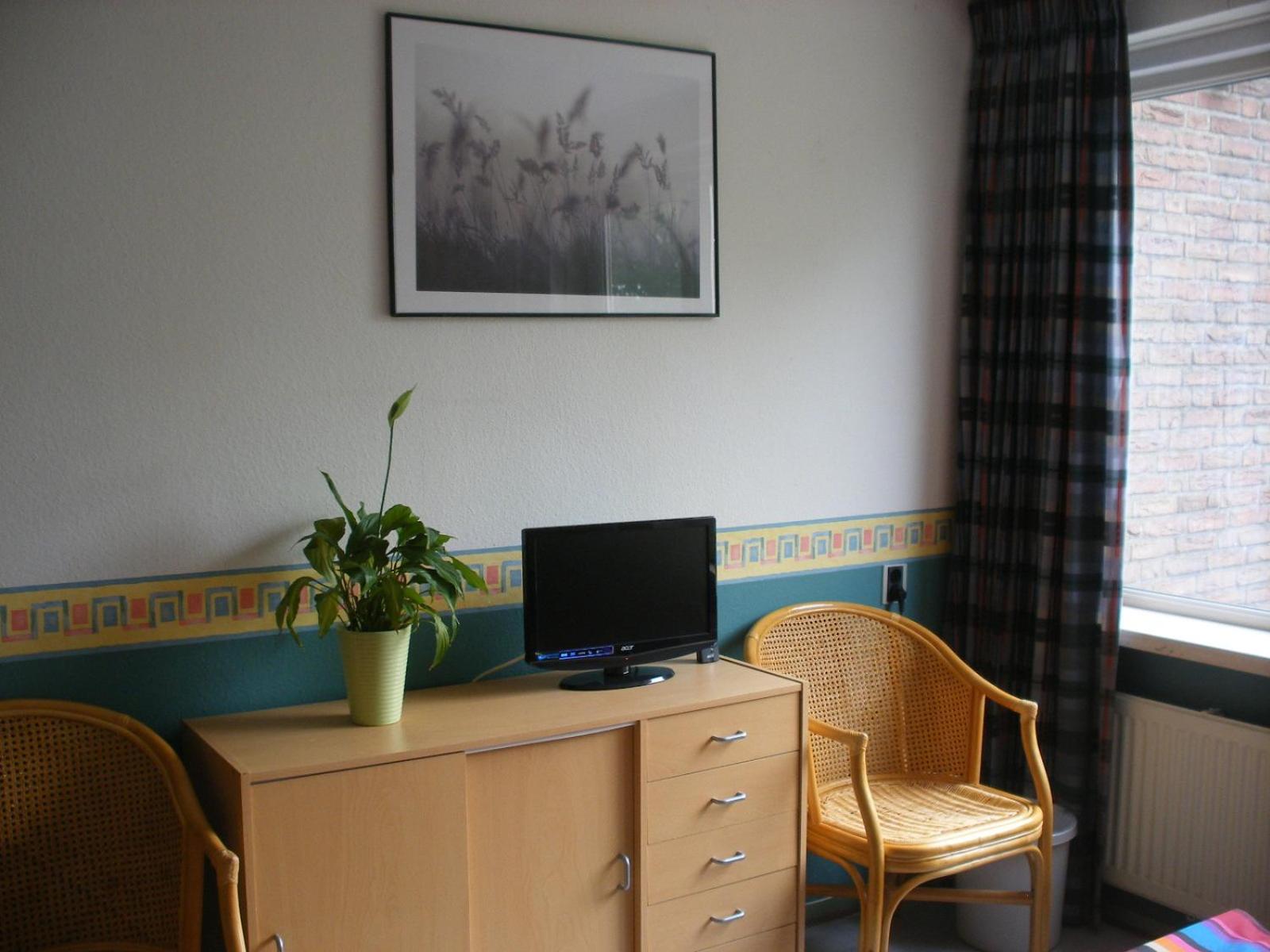 Triple Room with Shared Bathroom photo 3