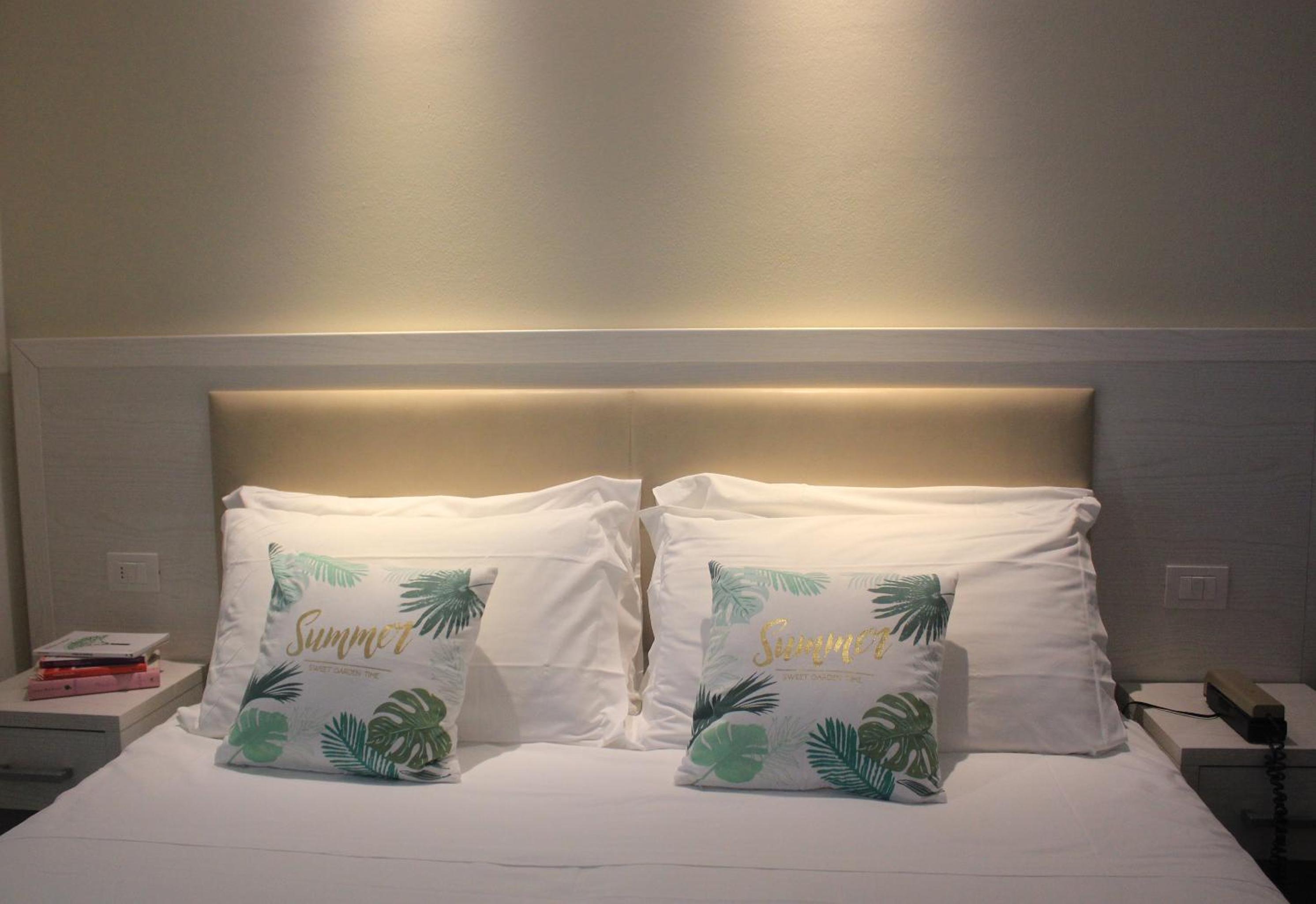 Basic Triple Room