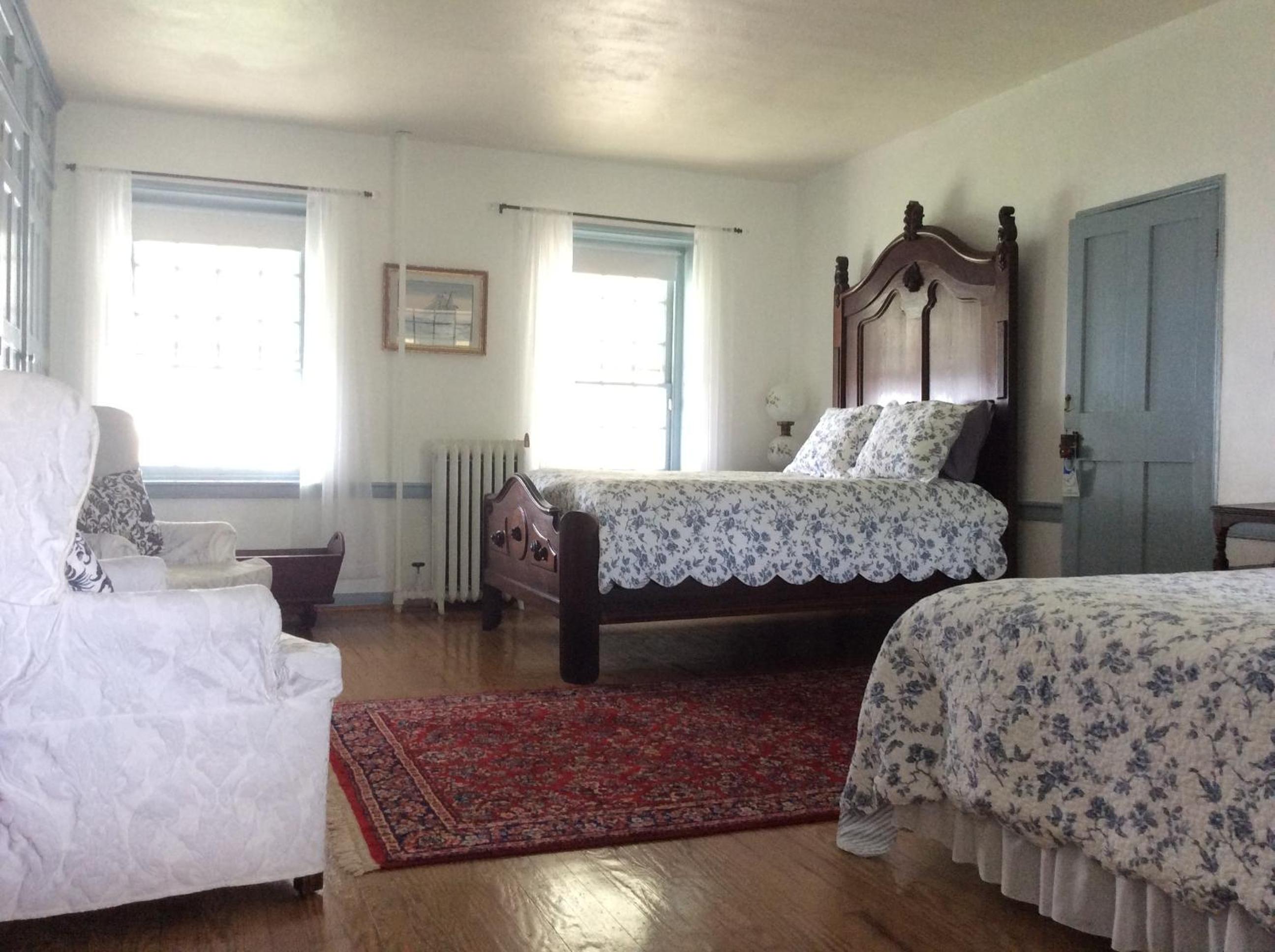 Triple Room with Private External Bathroom